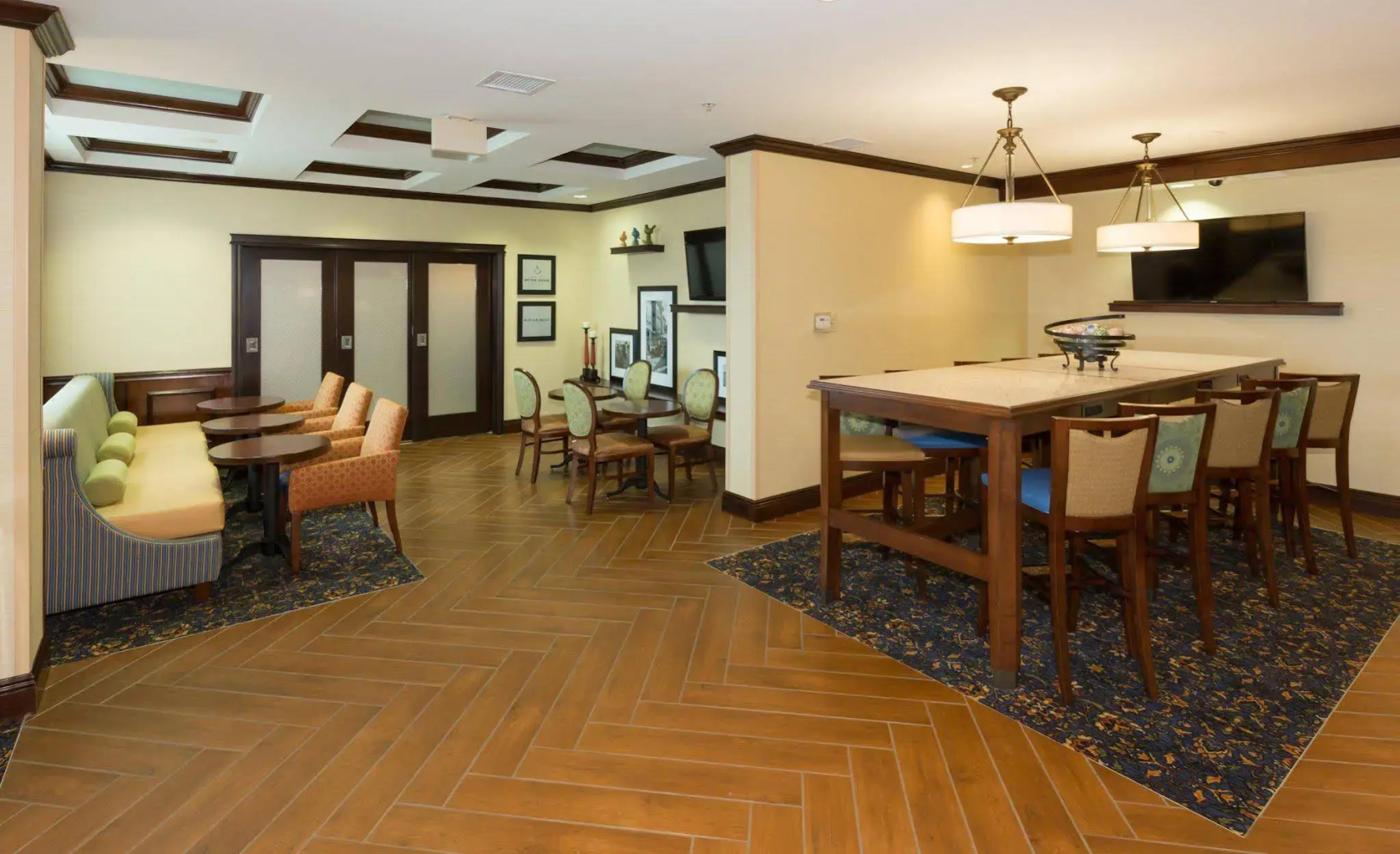 Hampton Inn Buffalo-Williamsville