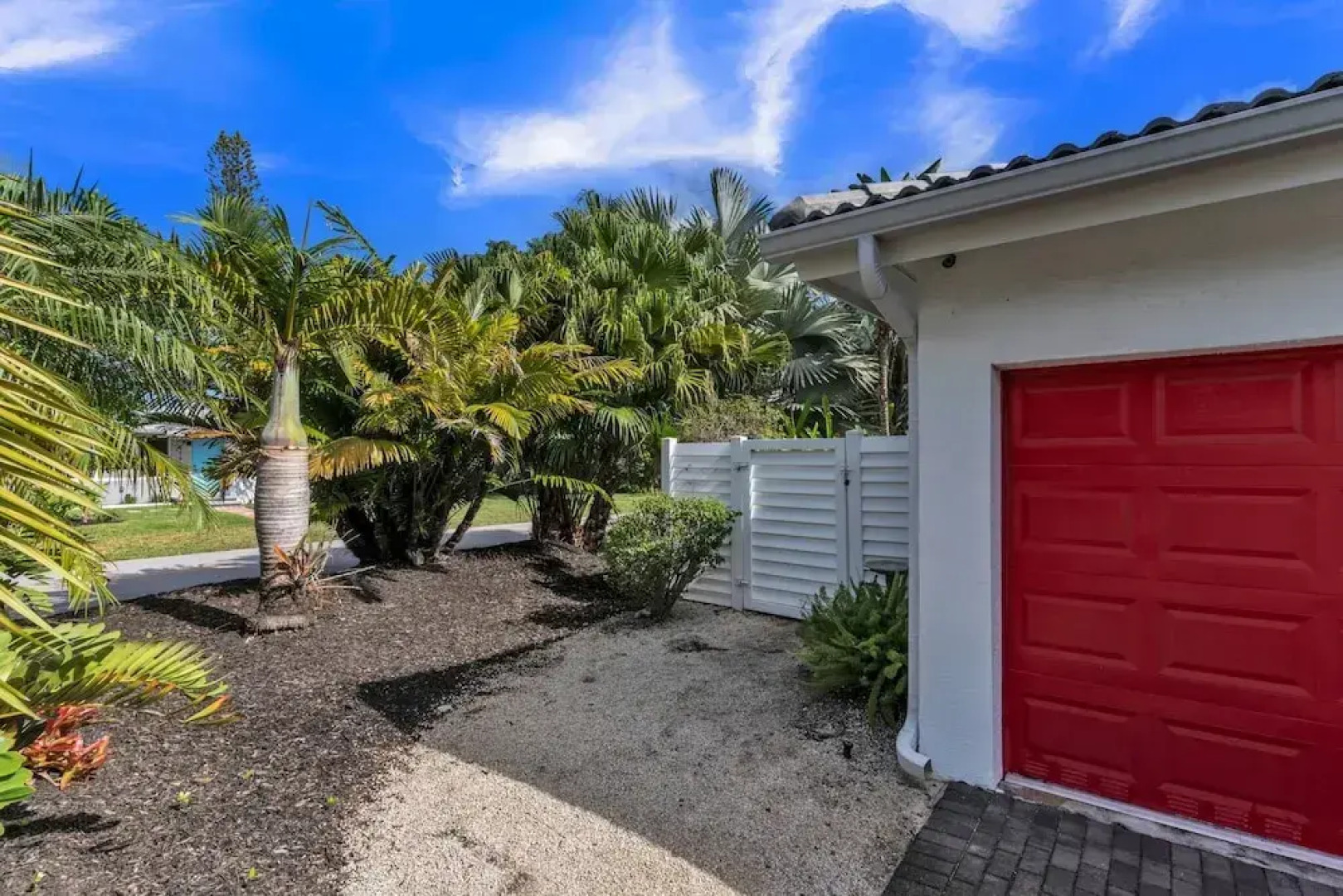 Sandcastles & Sunshine At Towering Palms Of Wilton Manors 3 Bedroom Residence by RedAwning