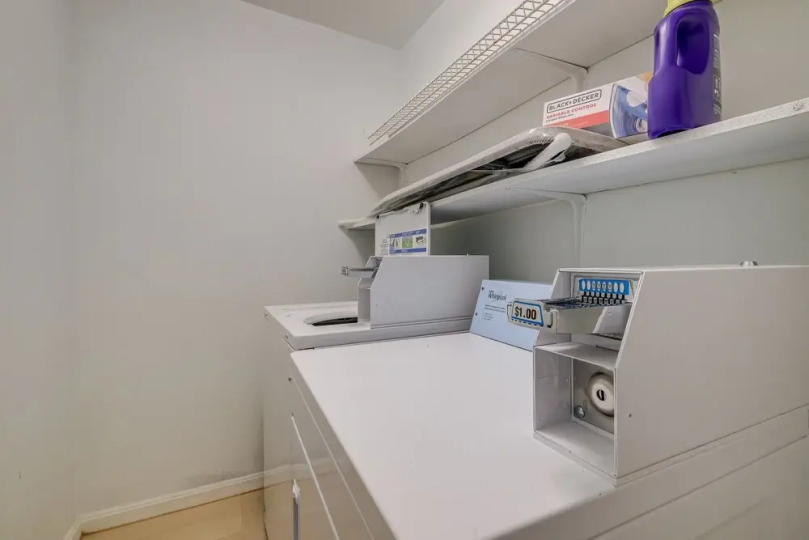 Spacious Triangle Townhome - Near Hiking & Golf!