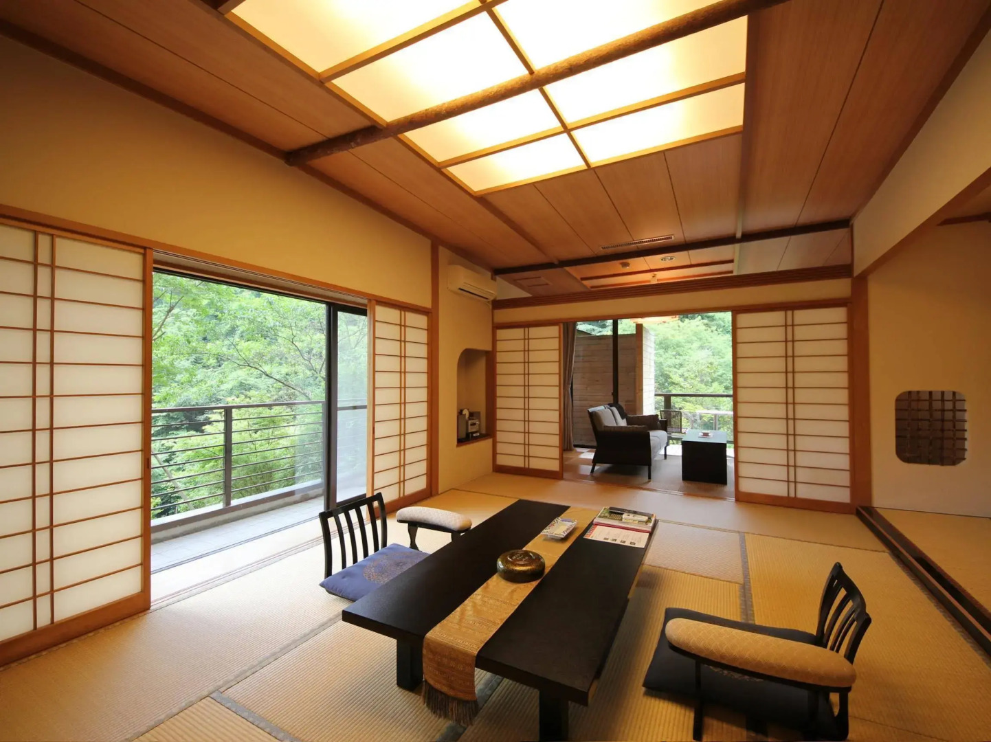 Okunoin Hotel Tokugawa