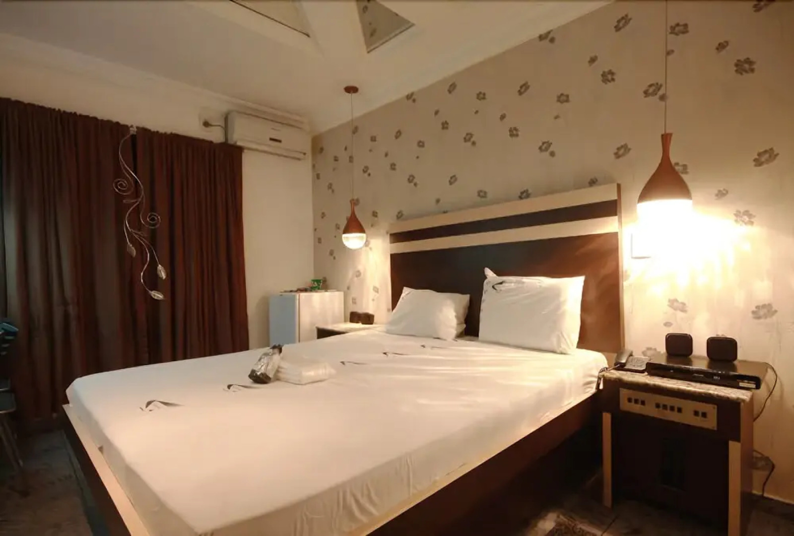 Illusion Motel - Adults Only