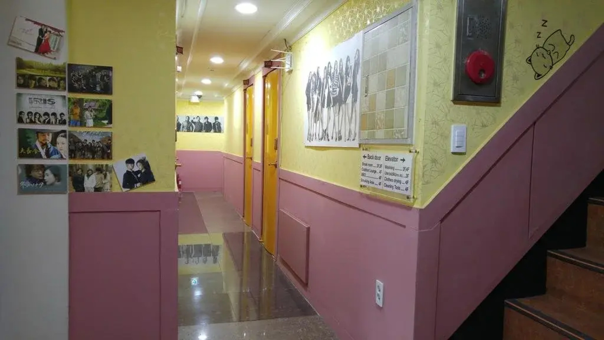 Hurrah in Seaside 344726 by RedAwning