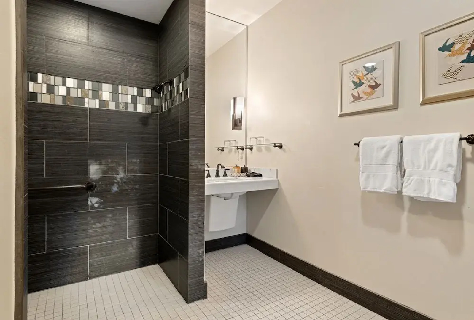 The Grand Idyllwild Lodge