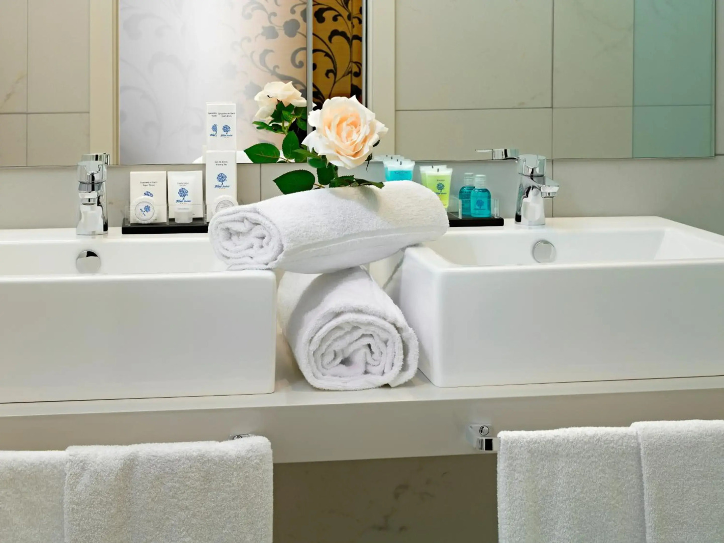 Blue Relais Maggiore