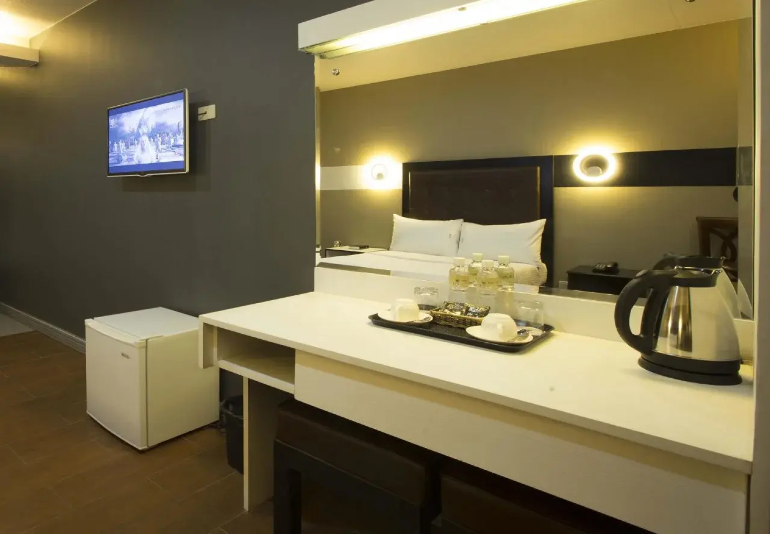 Lucky 9 Budget Hotel