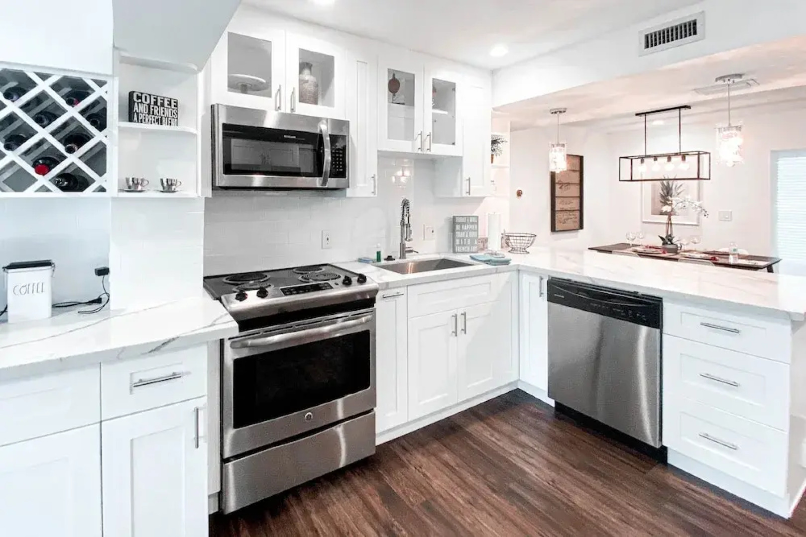 Bohemian Beach House - 3 Br Home