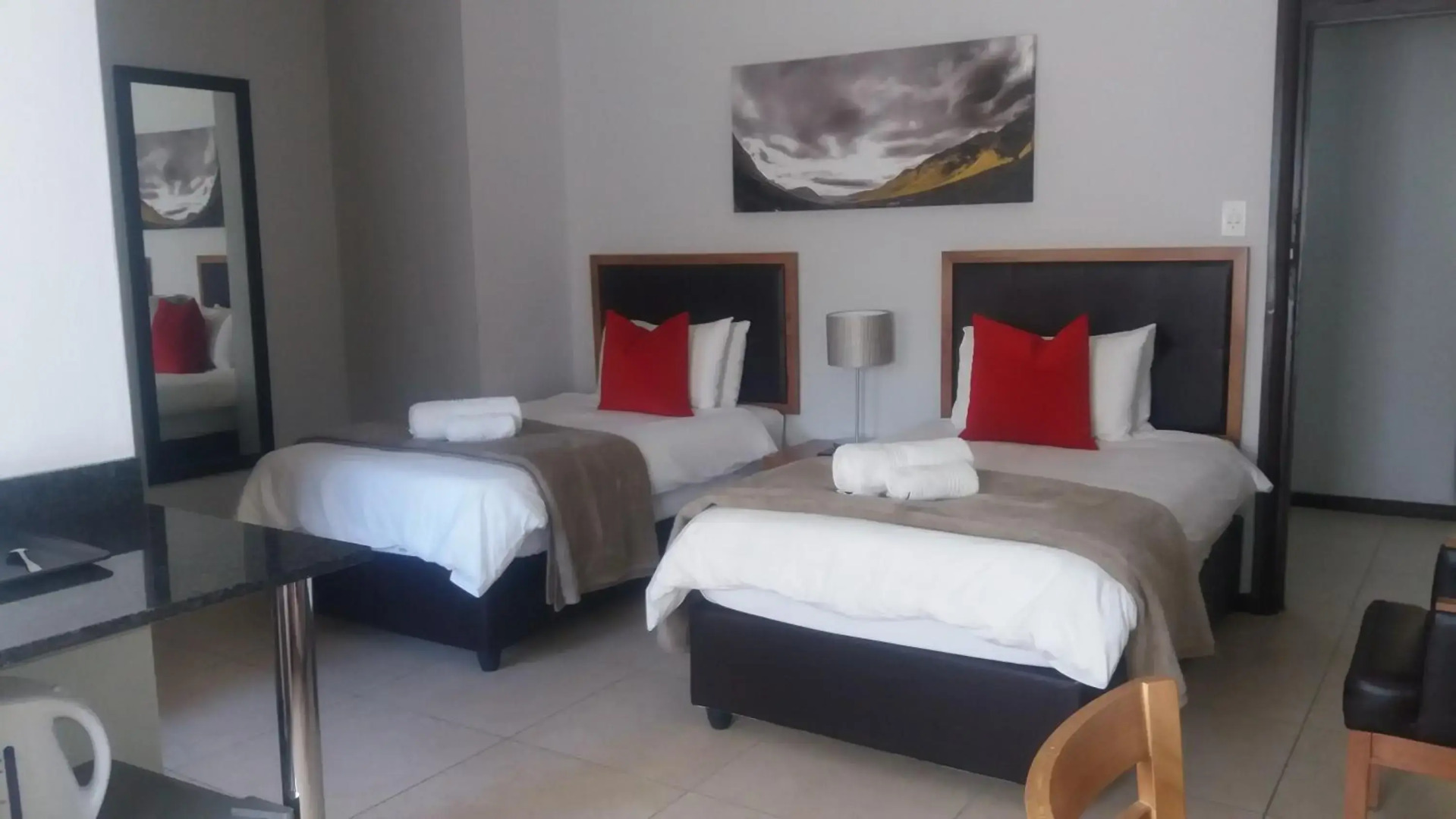 Clanwilliam Hotel by Country Hotels