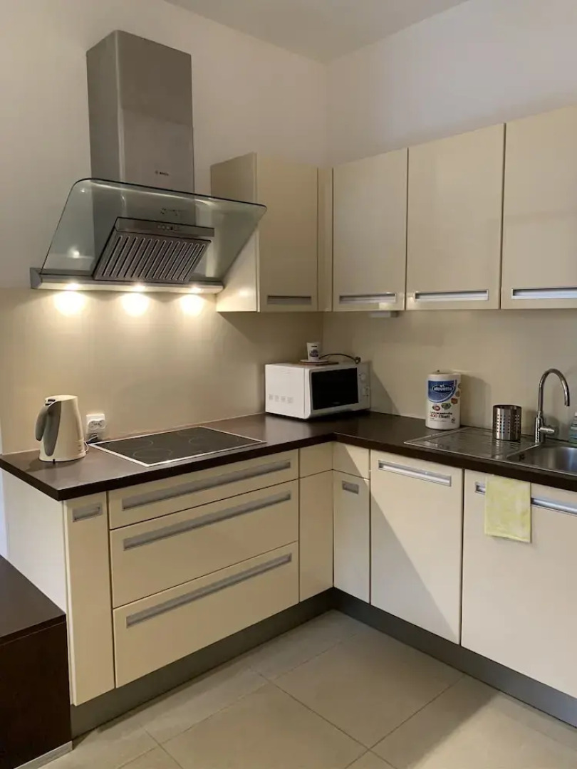 Apartments Lesna 17 by Renters