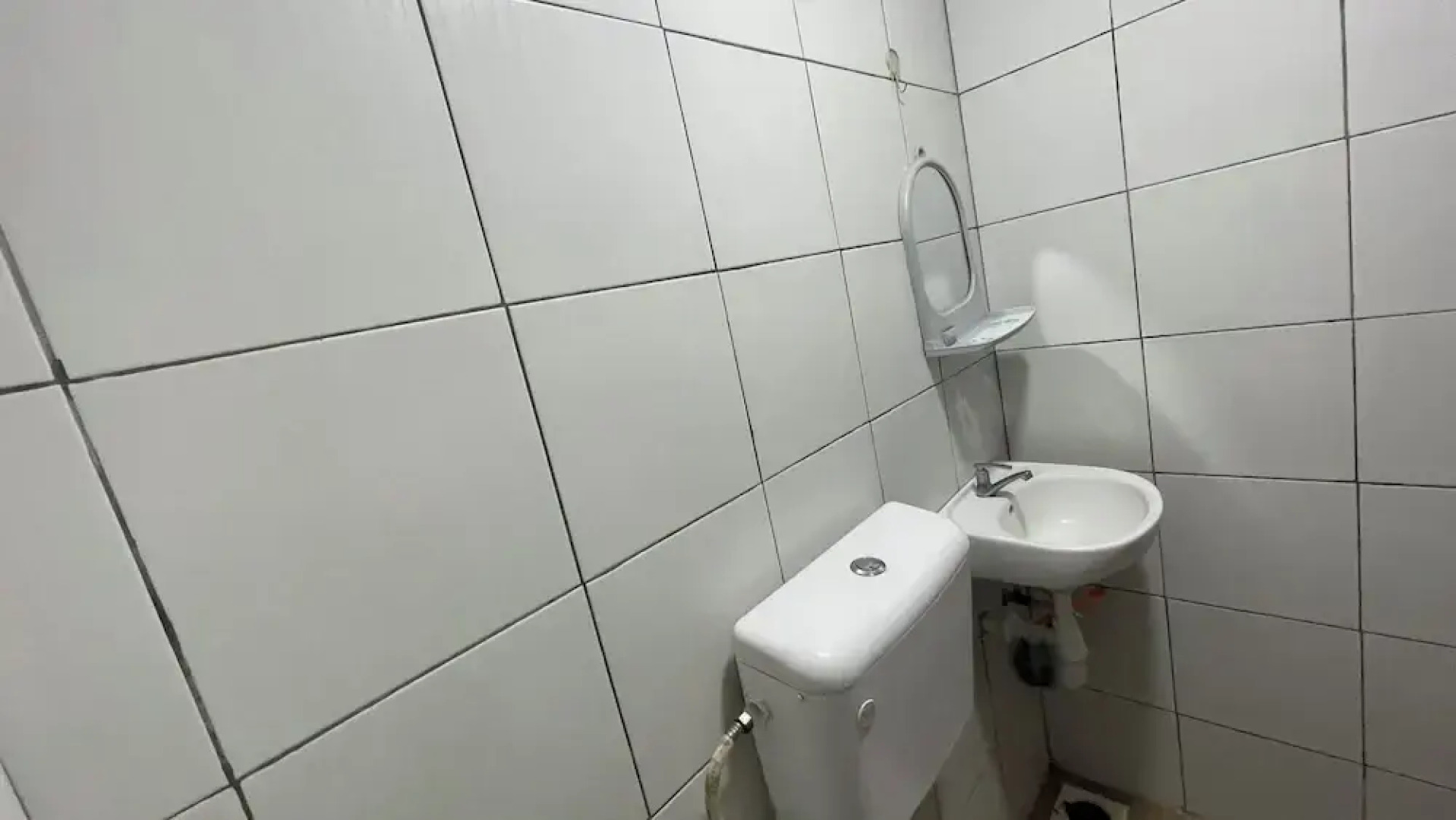 OYO 91026 M&H Hotel 2