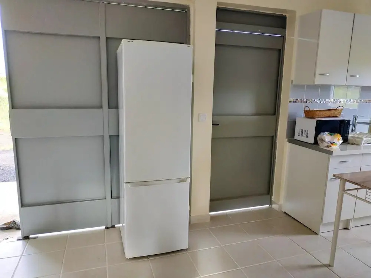 Studio in Le Lamentin, With Enclosed Garden and Wifi - 5 km From the B