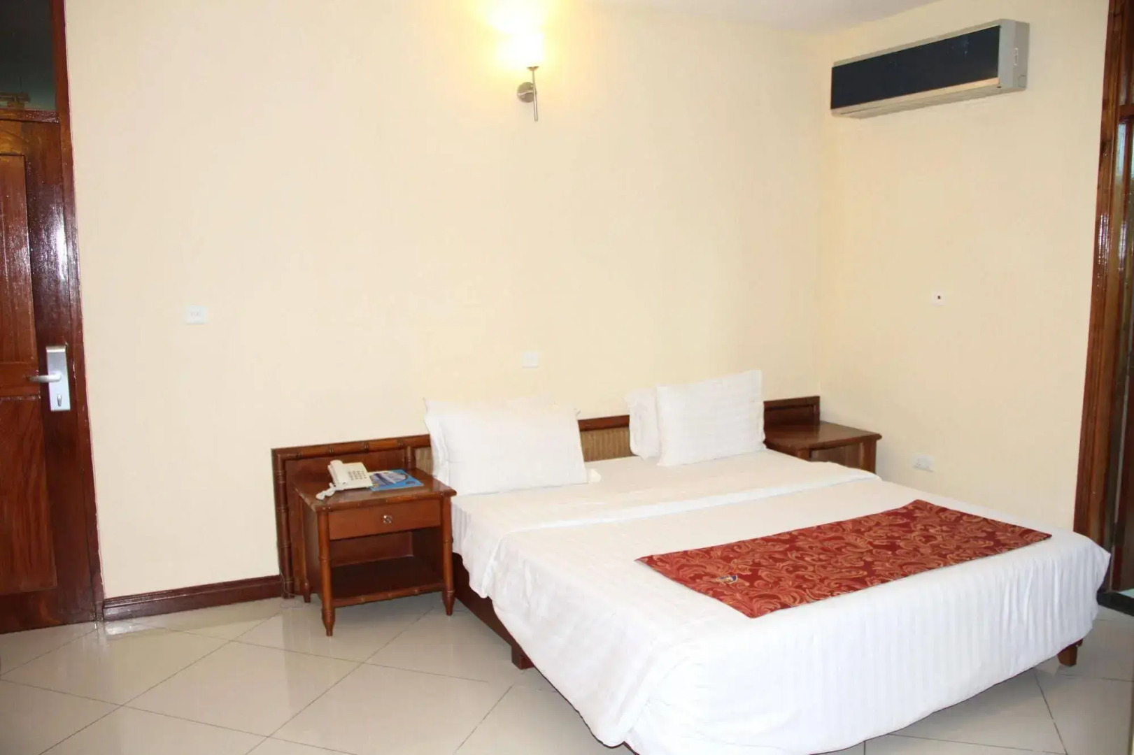 Safina Hotel & Apartments