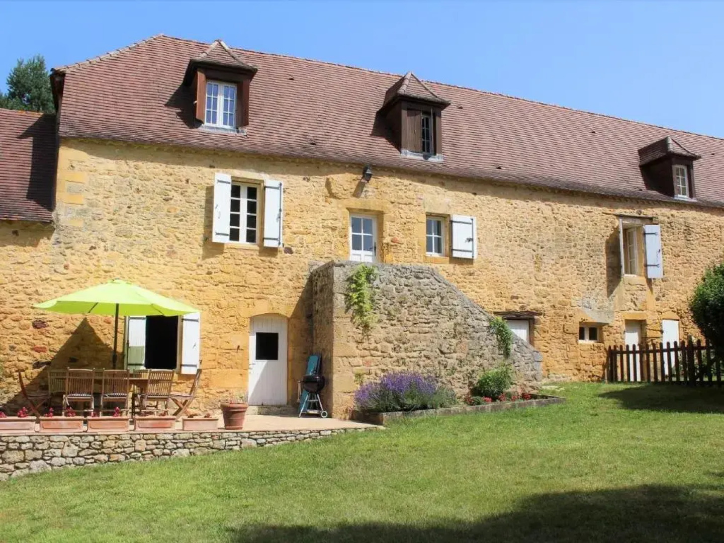 Gîte Saint-Avit-Sénieur, 4 pièces, 6 personnes - FR-1-616-104