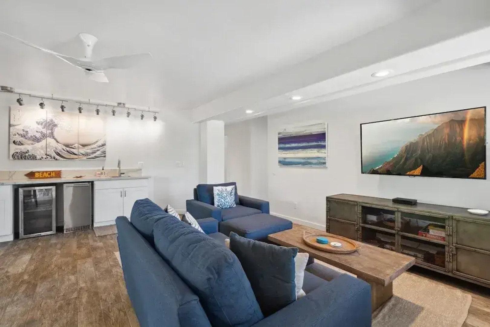 Hale Hanalei 5 Bedroom Home by RedAwning