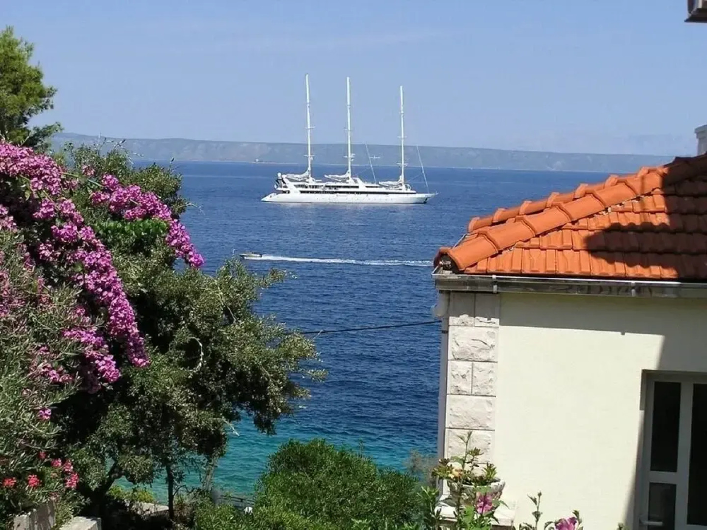 Dijana - 20m From the sea - A1 Antica