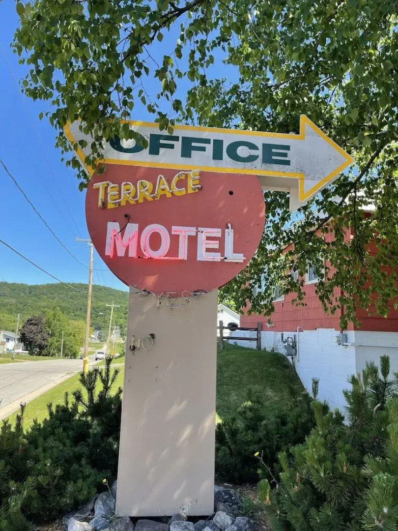 Terrace Motel