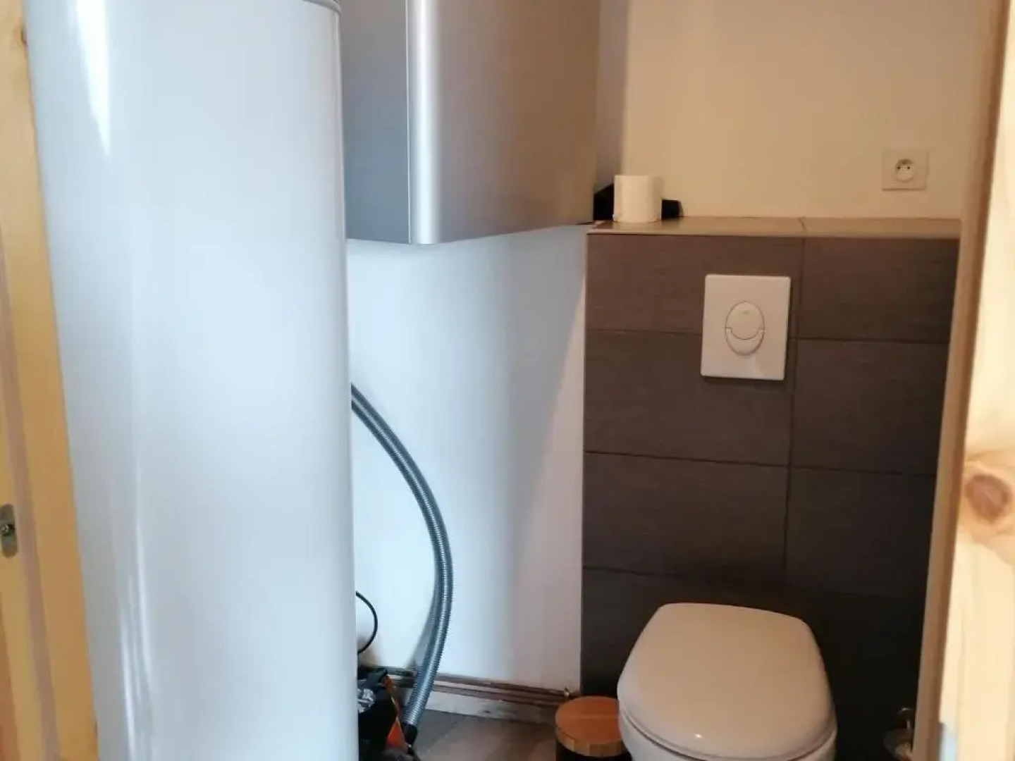 Gîte Sainte-Suzanne-et-Chammes, 4 pièces, 6 personnes - FR-1-600-151