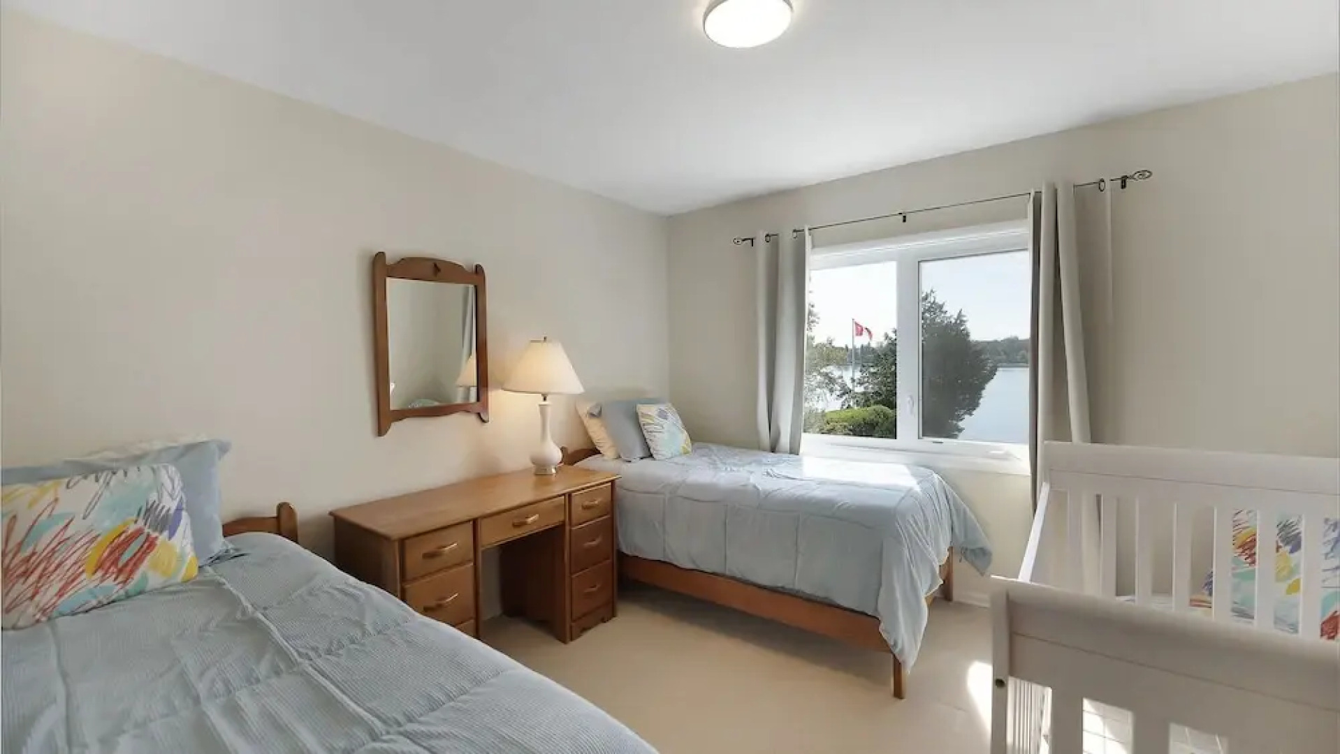 Dae's Seaside Dream on the Ocean