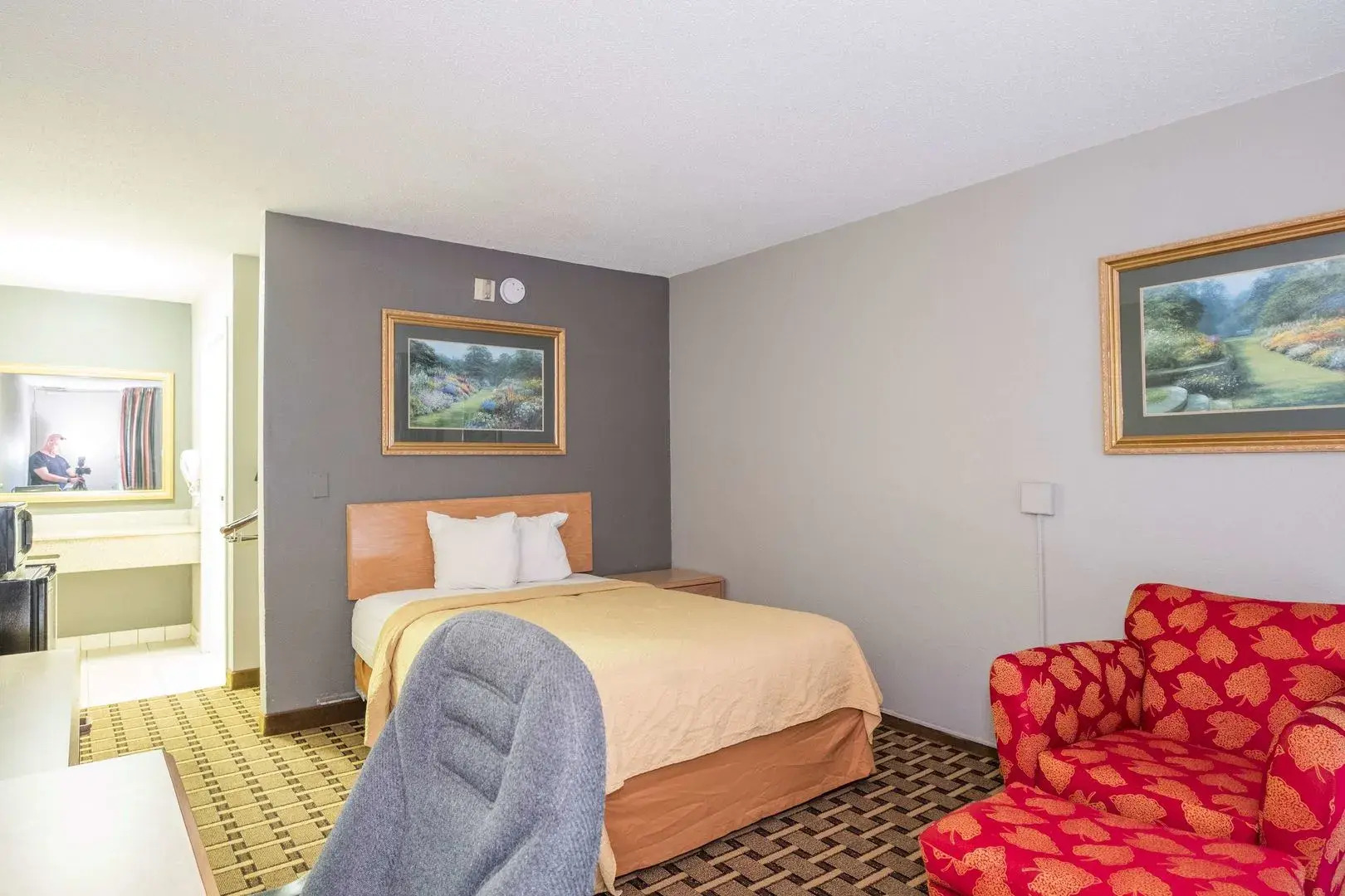 OYO Hotel Phenix City Central