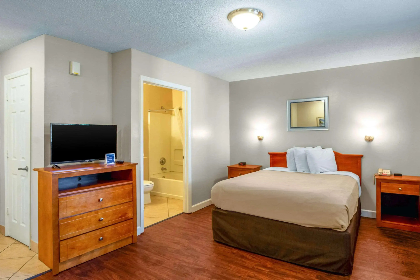Suburban Extended Stay Hotel Airport