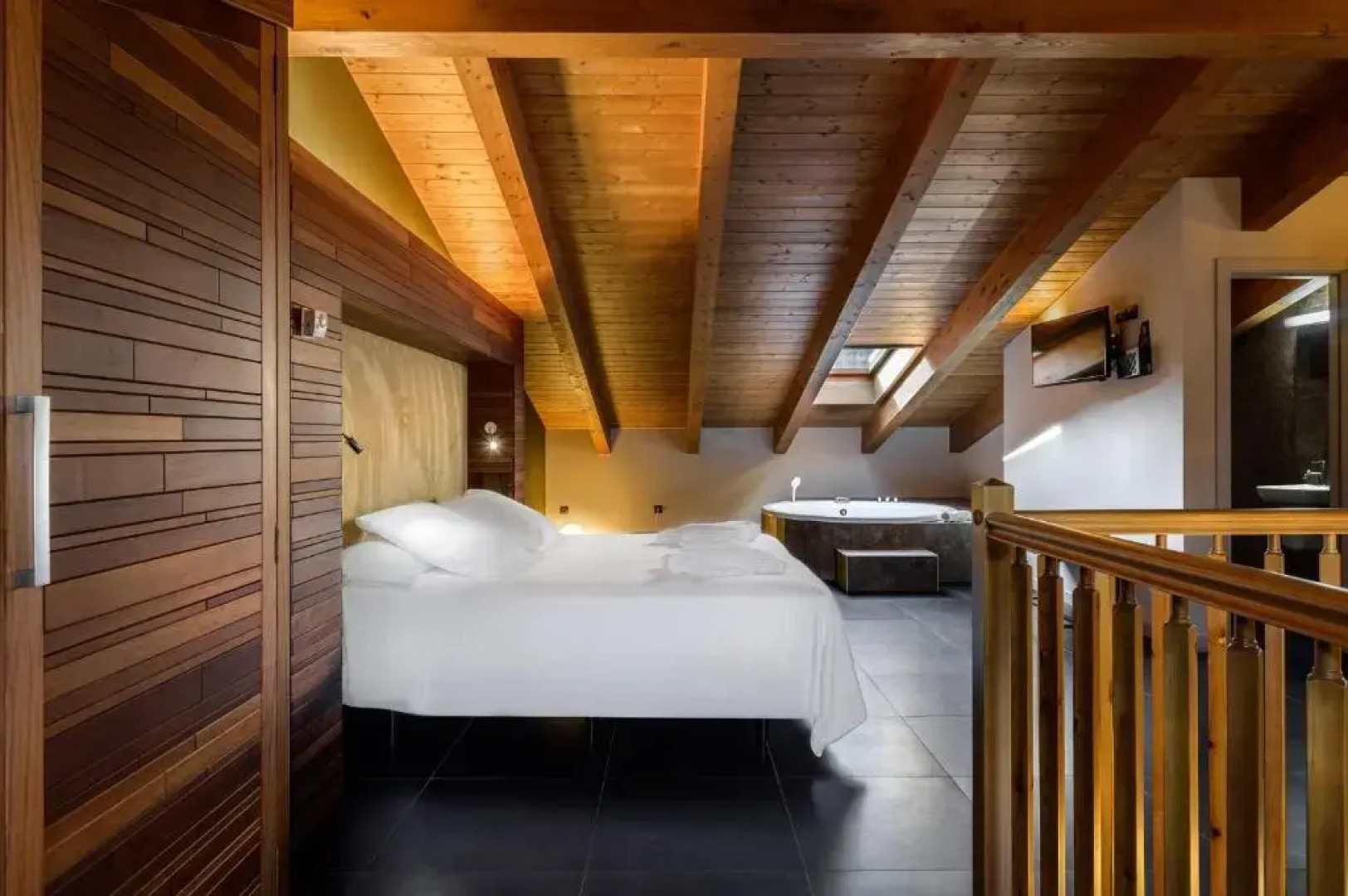 Hotel Spa Aguas de los Mallos