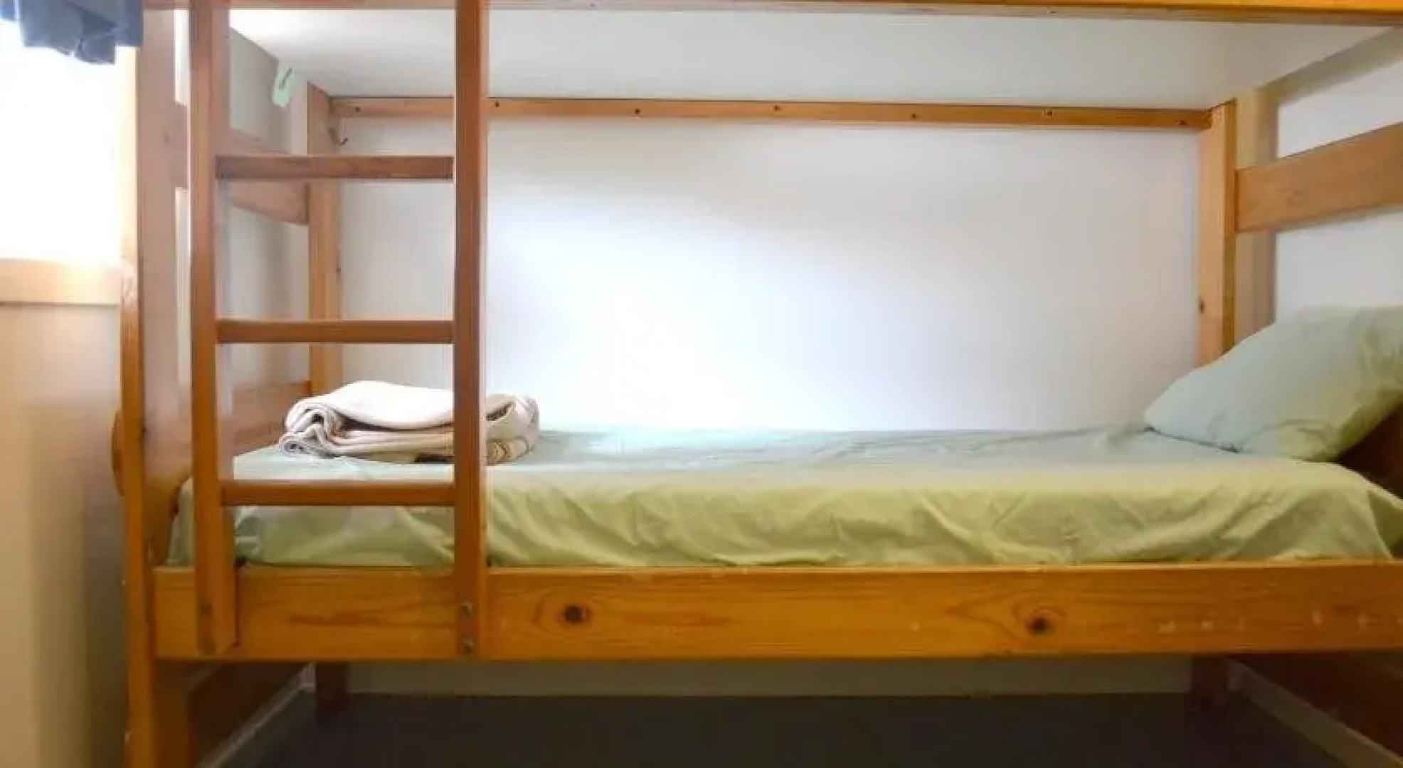 HI - Los Angeles South Bay Hostel