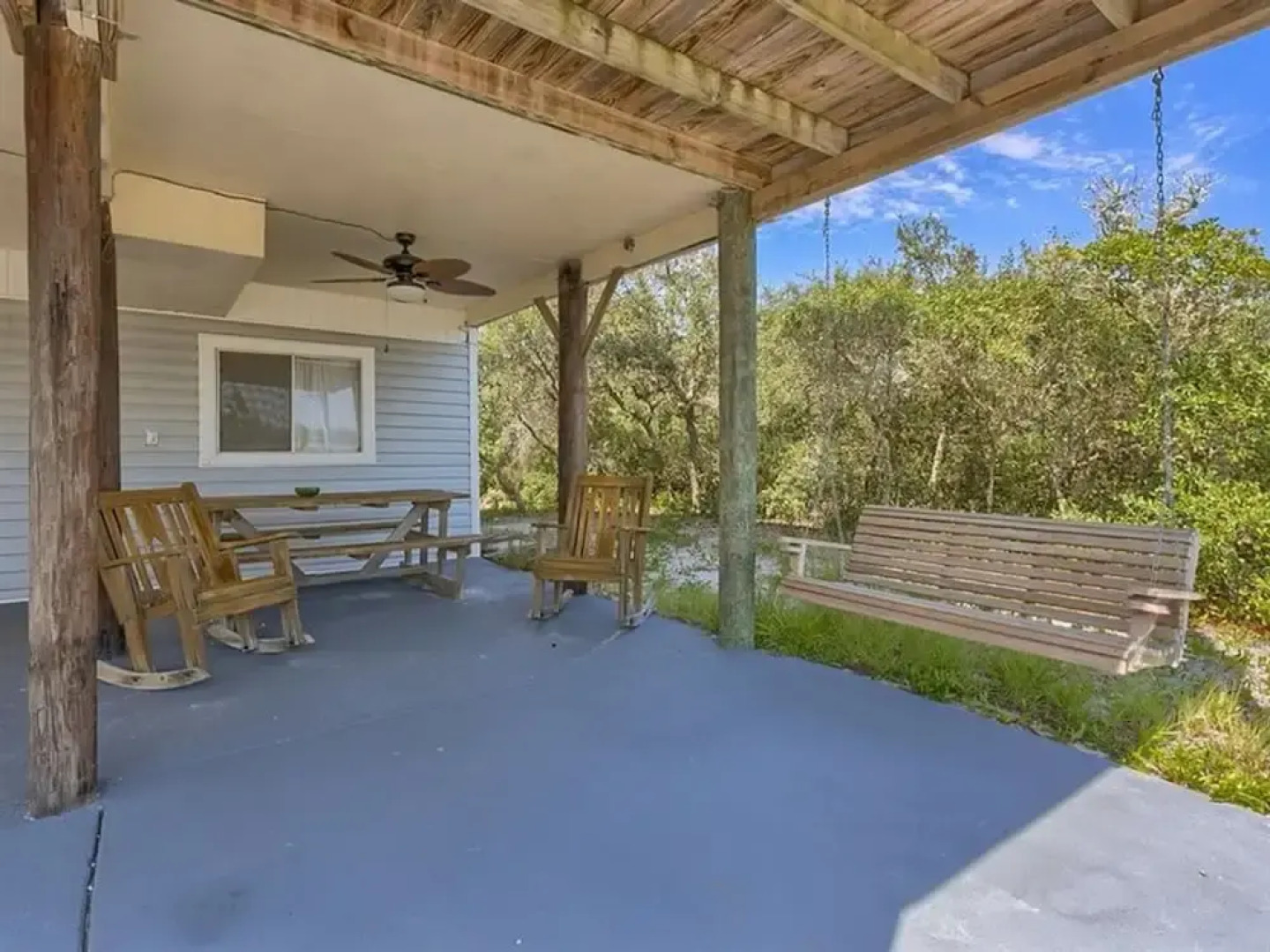 Seashell Cottage by Meyer Vacation Rentals