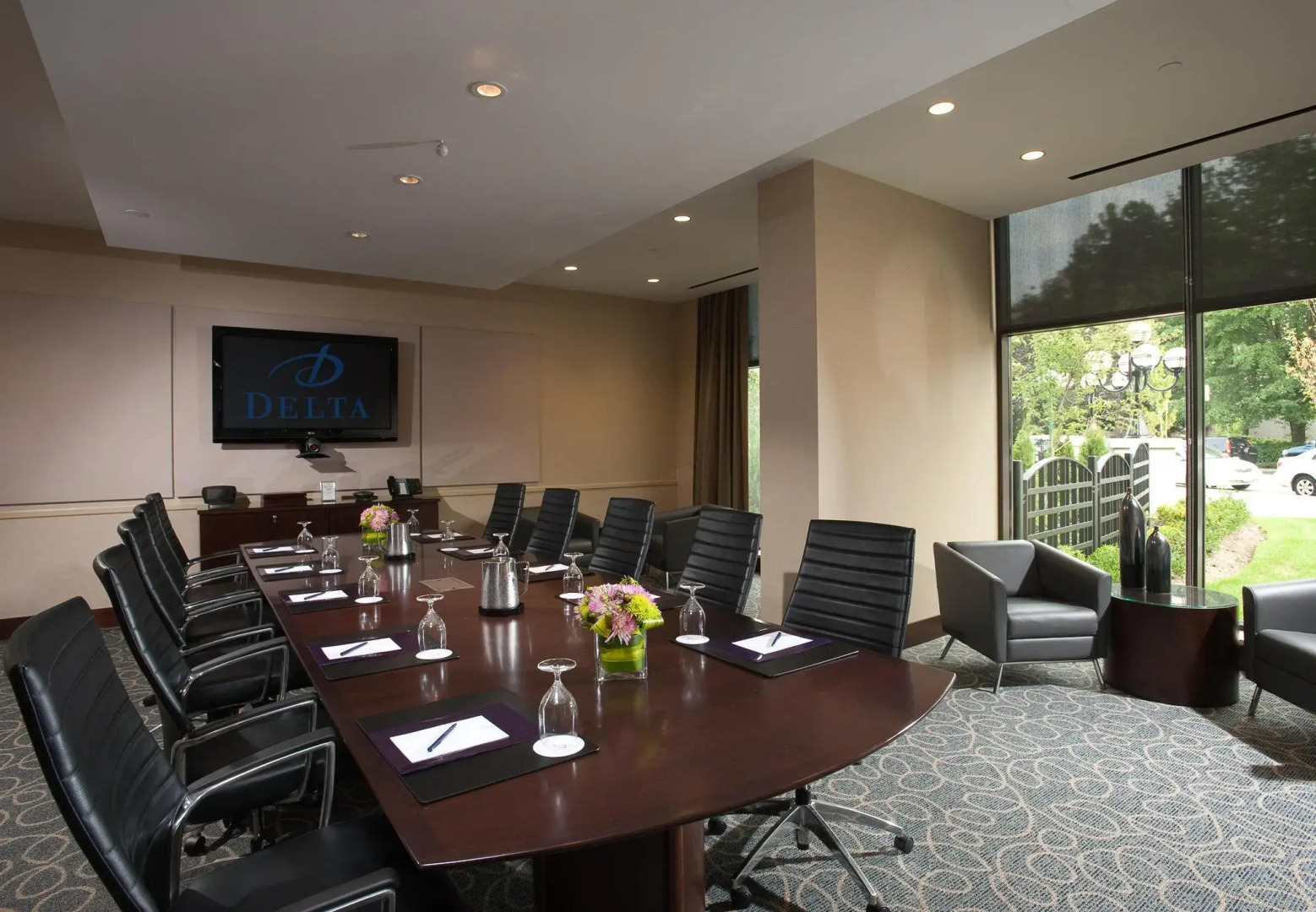 Delta Hotels by Marriott Burnaby Conference Centre