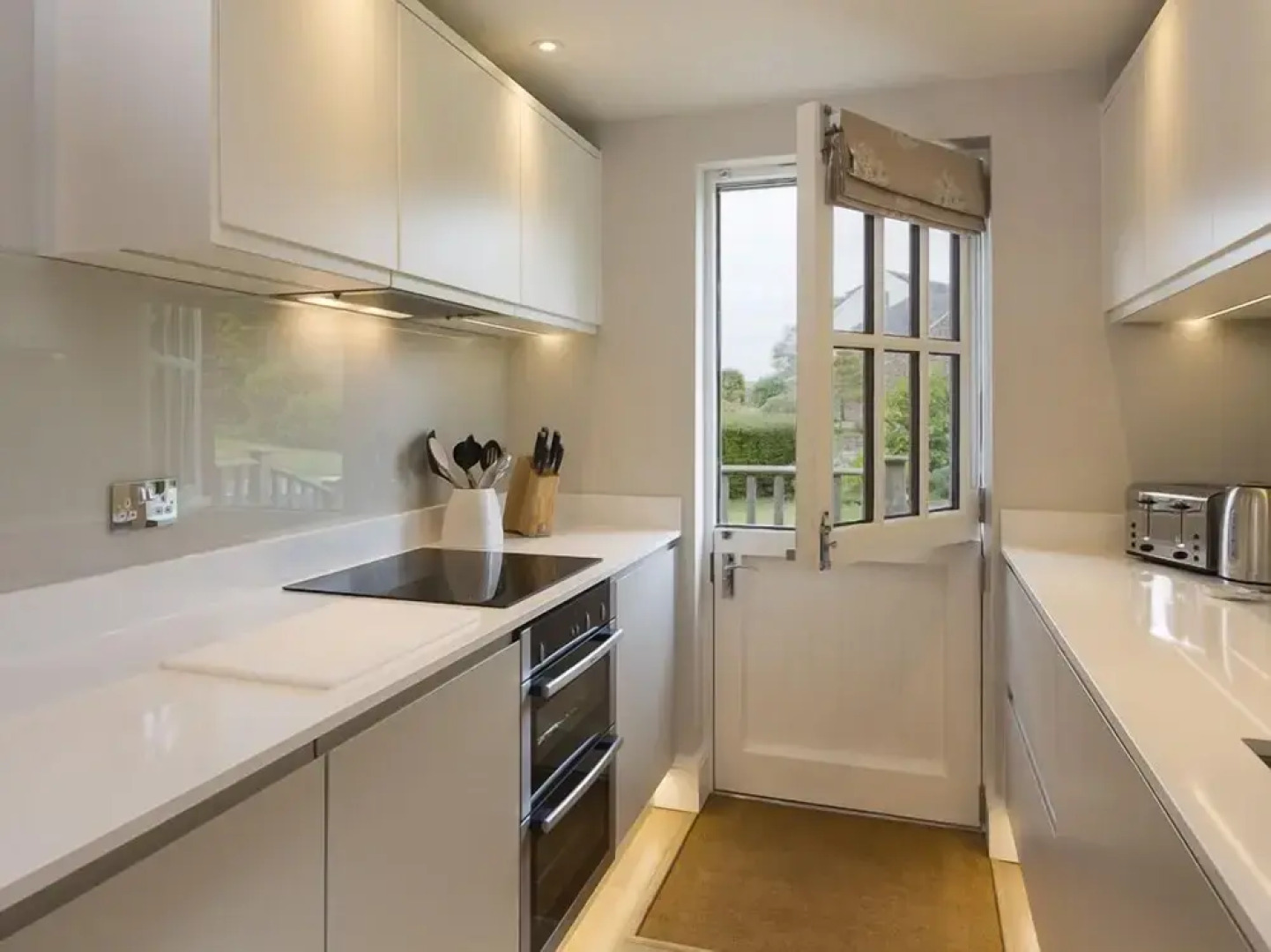 4 Keeper's Cottage, Hillfield Village