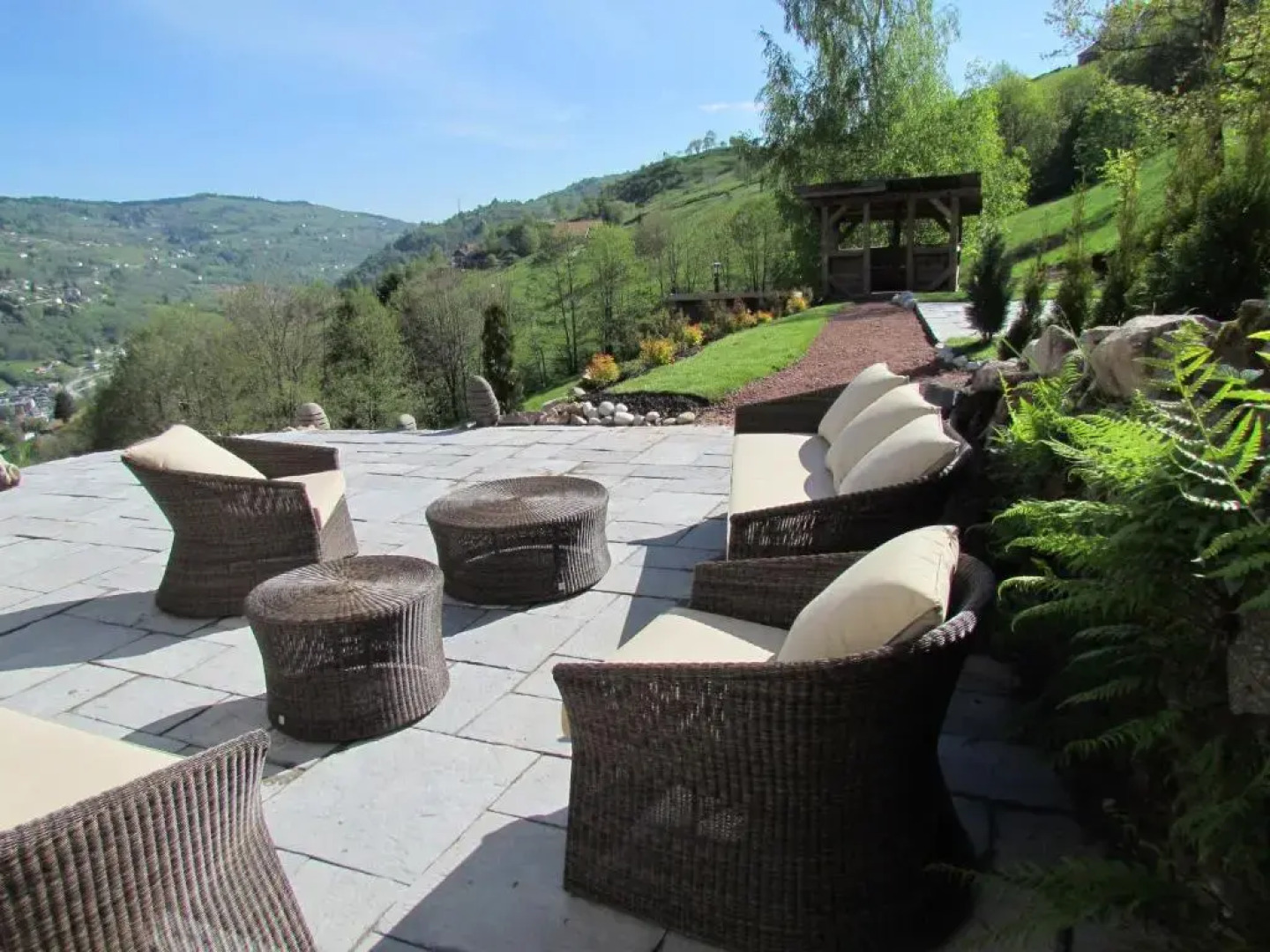 Les Authentics-Le Retour aux Sources