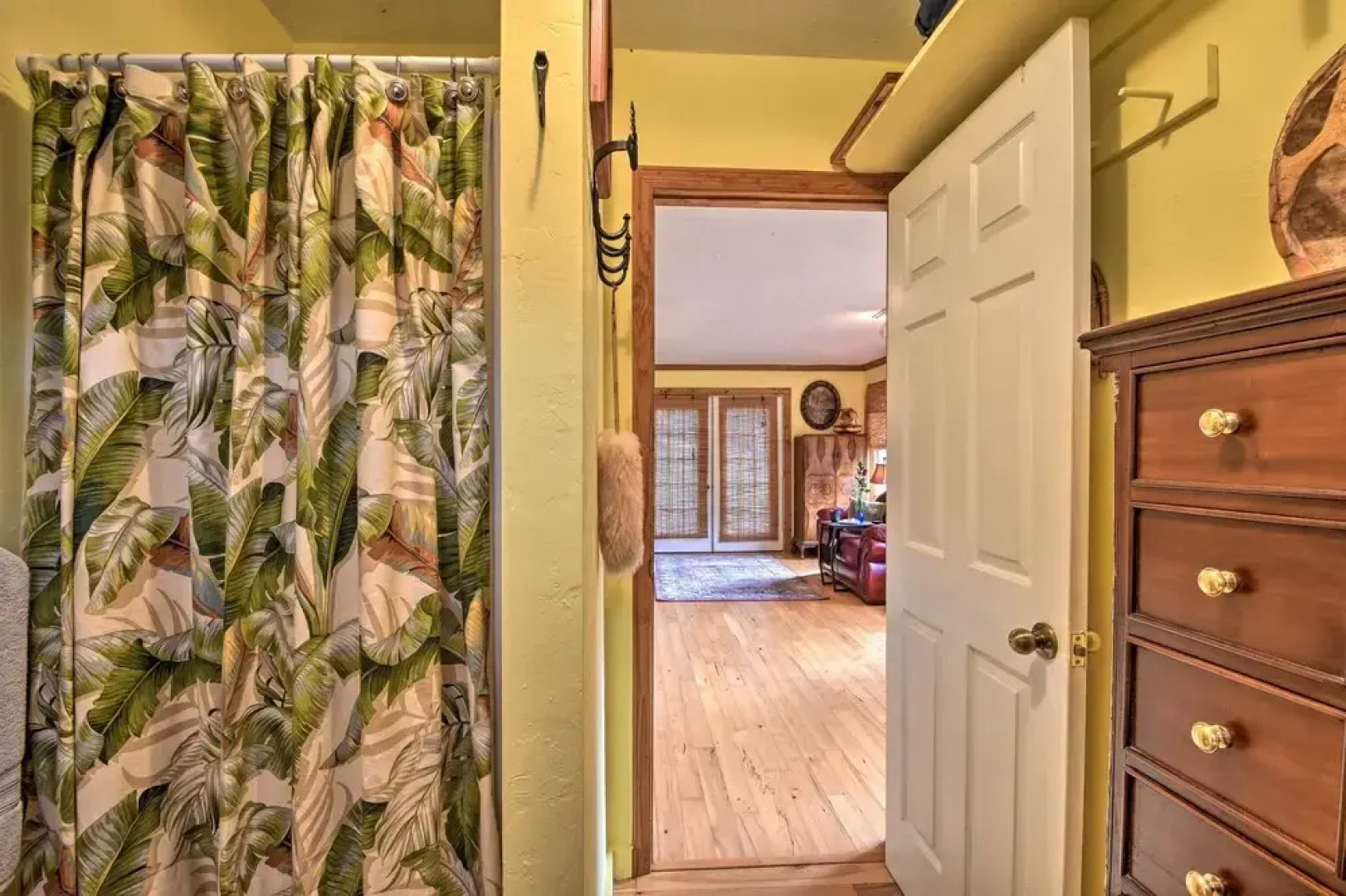 Forest Fantasy: Pet-friendly Smoky Mtn Escape!