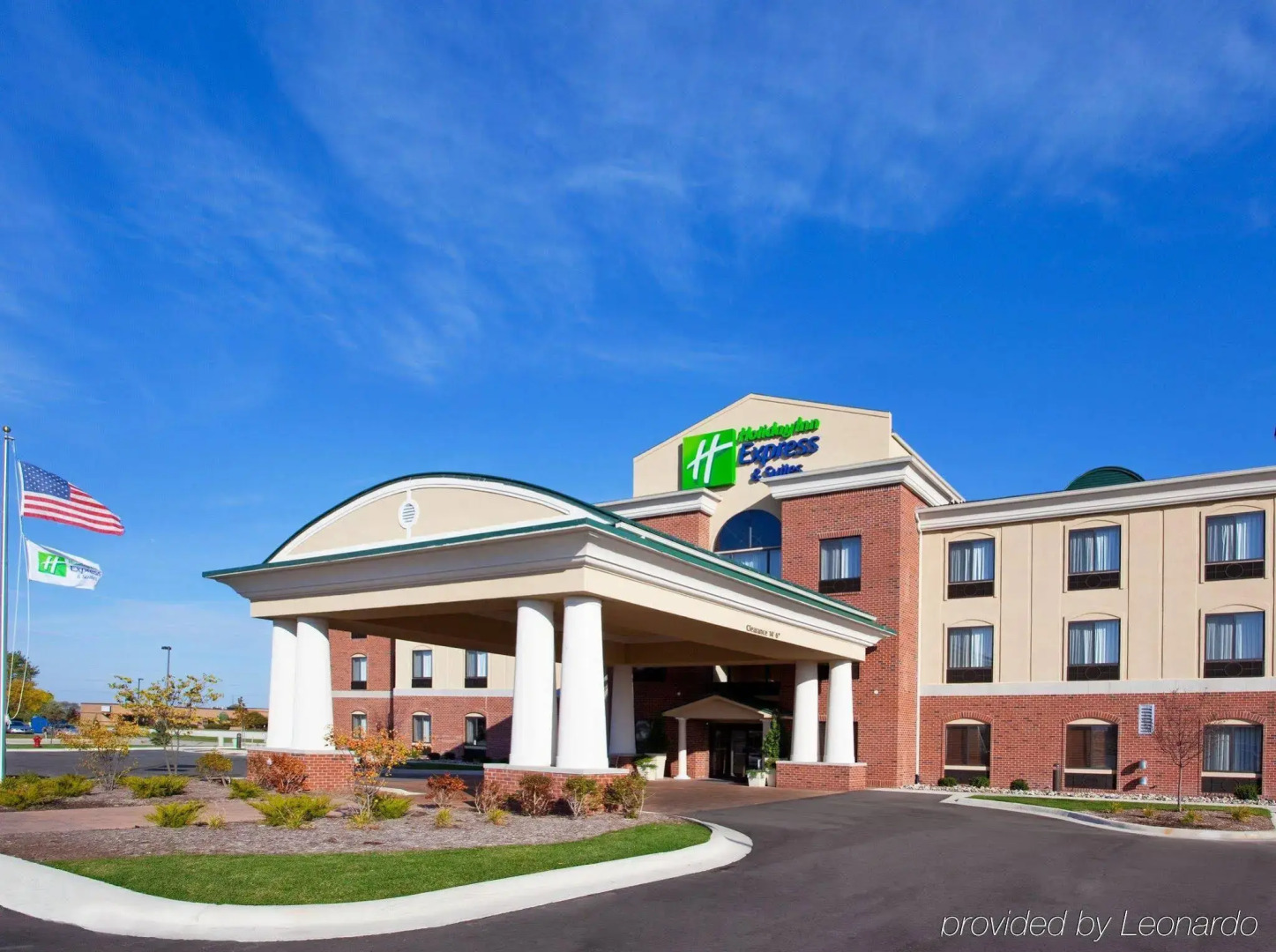 Holiday Inn Express Hotel & Suites Bay City by IHG