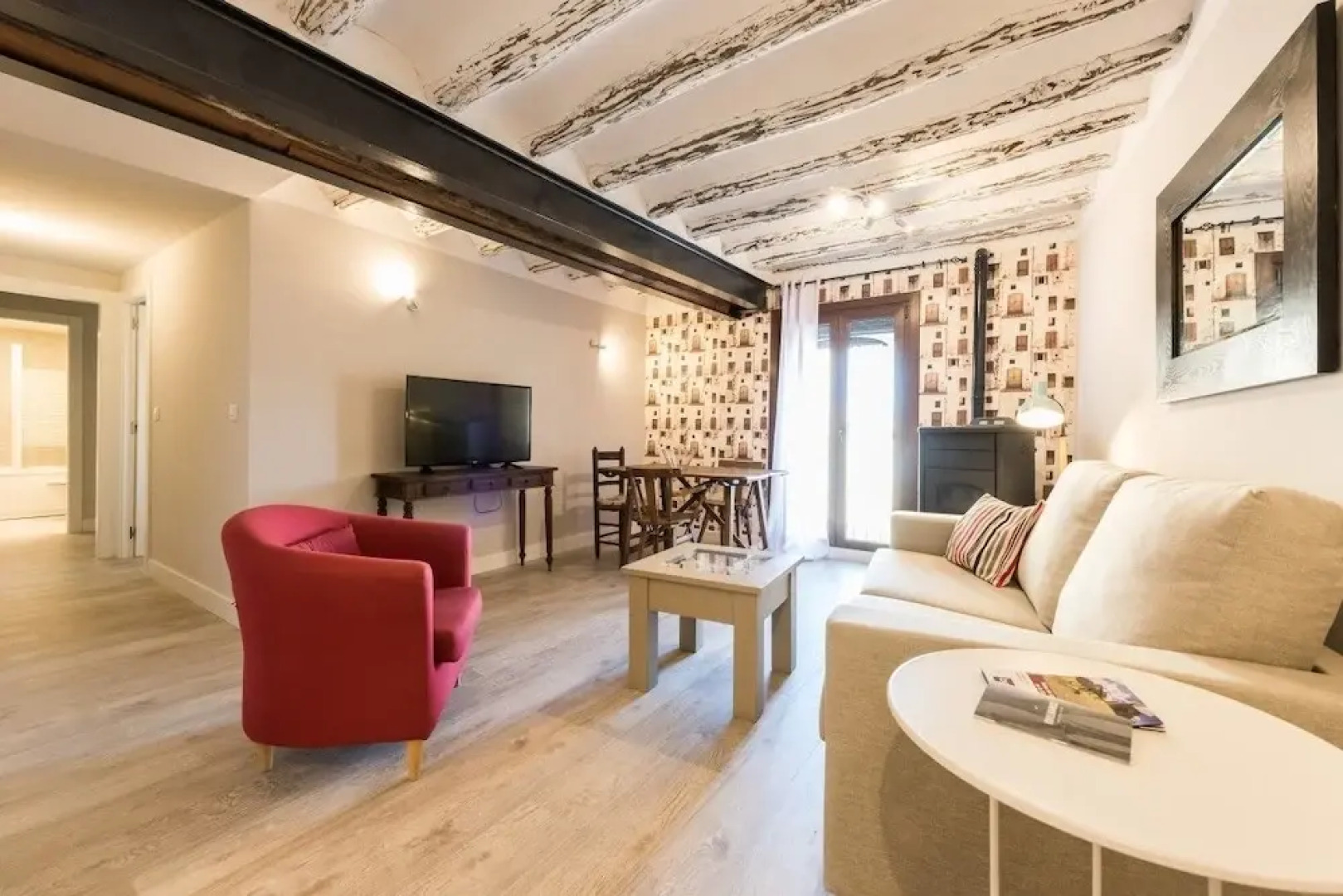 Apartamentos Vino Tinto