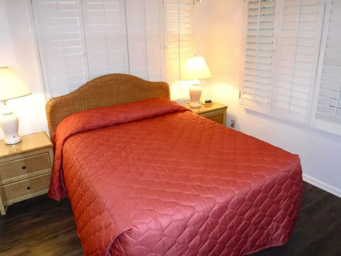 Waterside Inn on the Beach