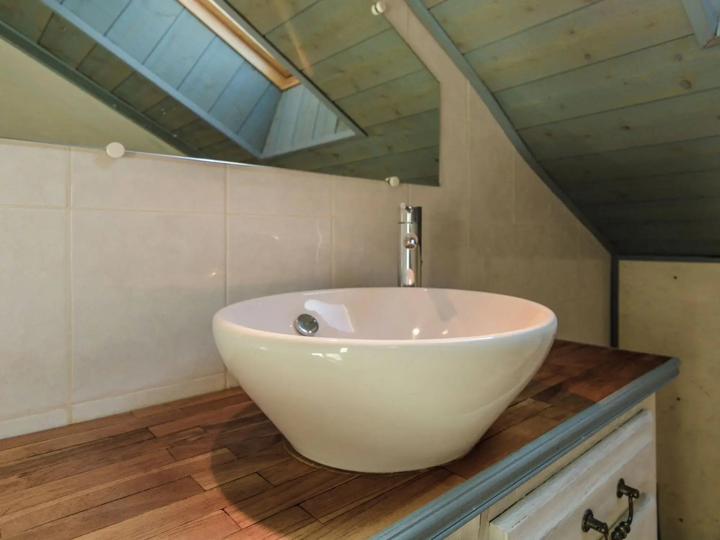 Modern Villa in Serilhac with Private Pool