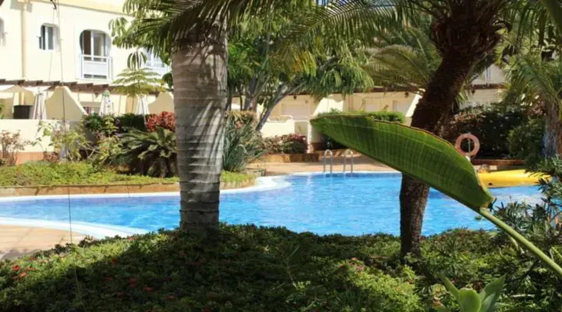 39 El Sultan, Calle el Roque