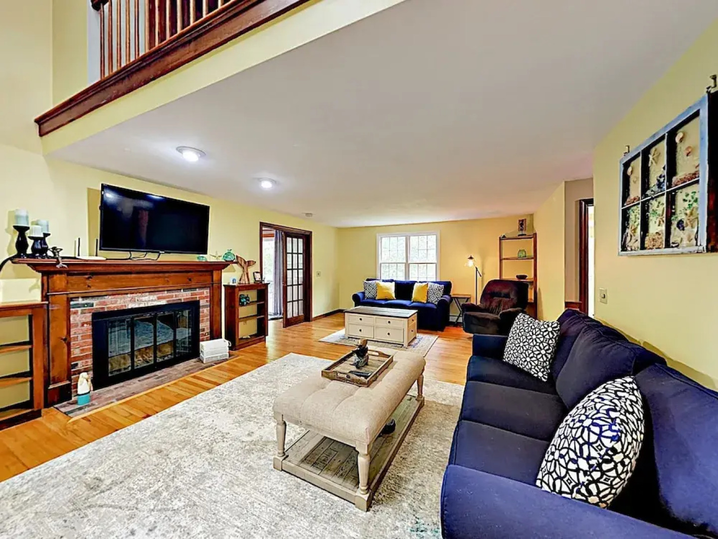 Quiet Family - 4 Br Home