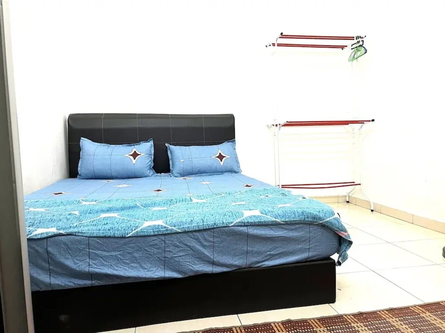 OYO Home 90492 Sena Homestay