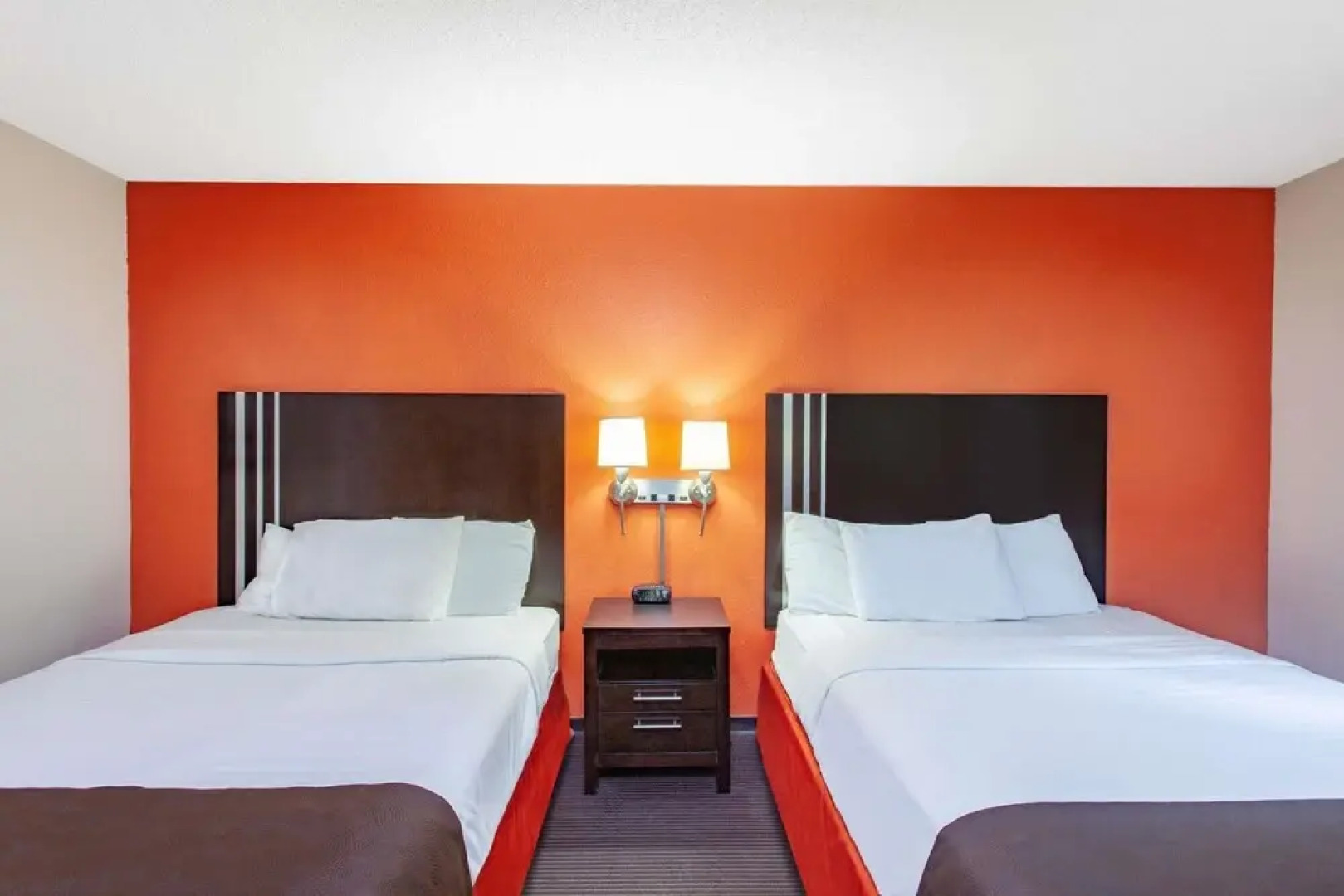 AmericInn by Wyndham Carlton