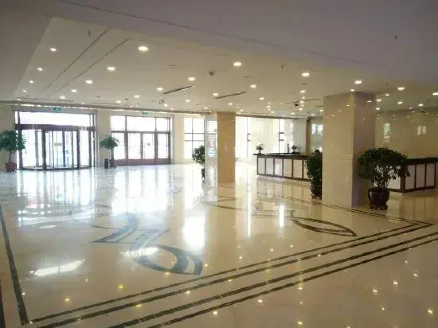 Sweetland Hotel Ji An