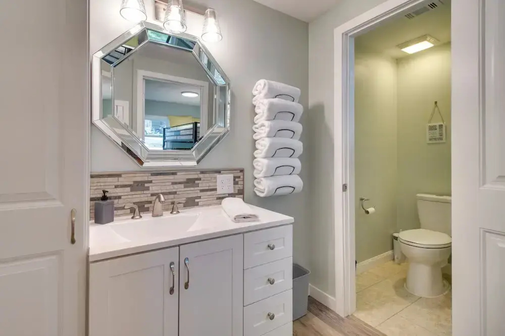 Deck + Dock Access: Lakefront Grove Cabin!