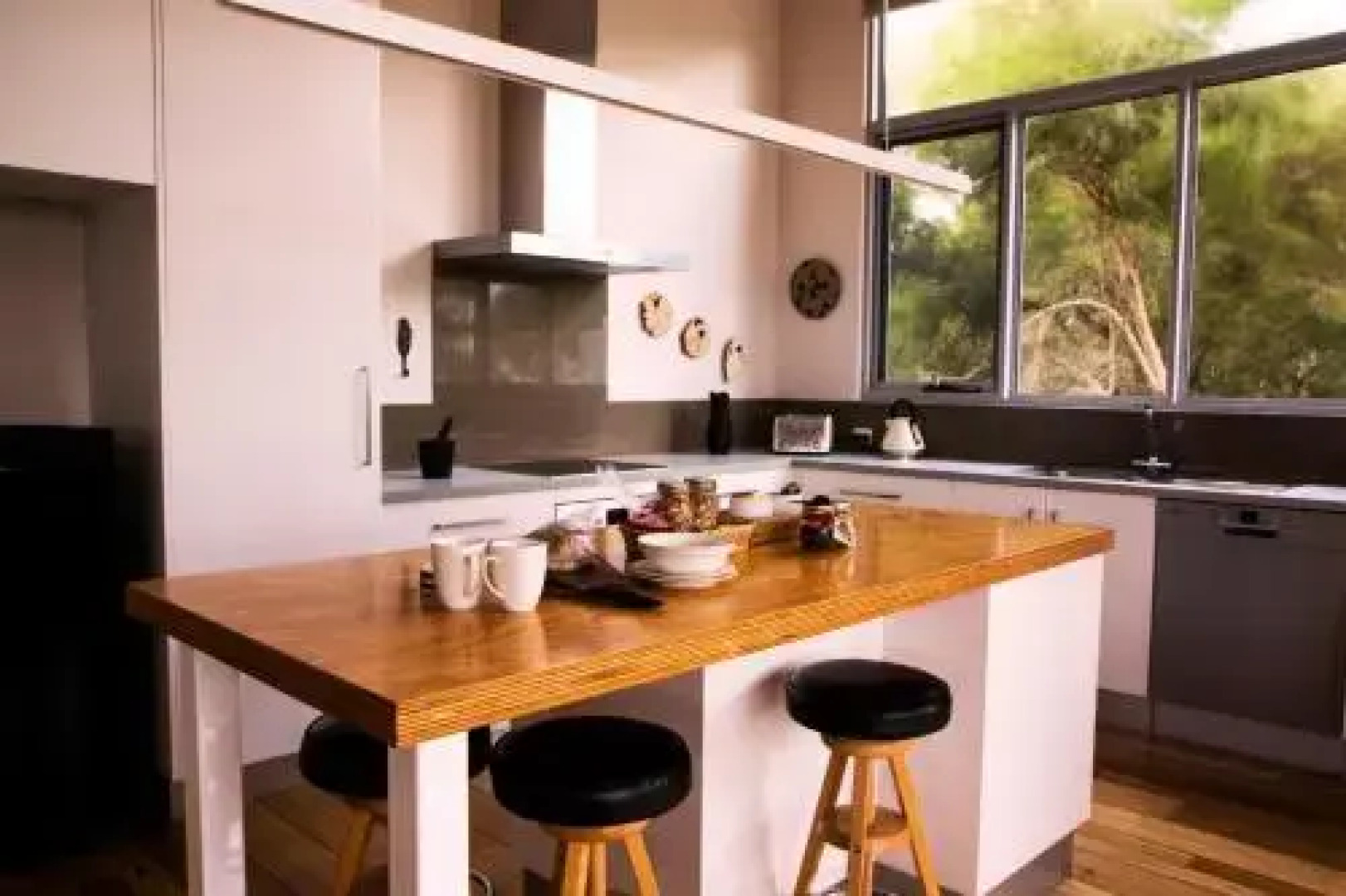 Eagle Peaks at Freycinet