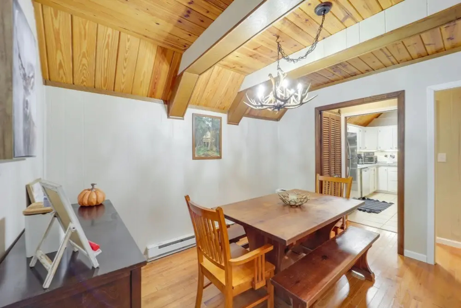 Deck, Fire Pit, & Grill: Beech Mountain Chalet