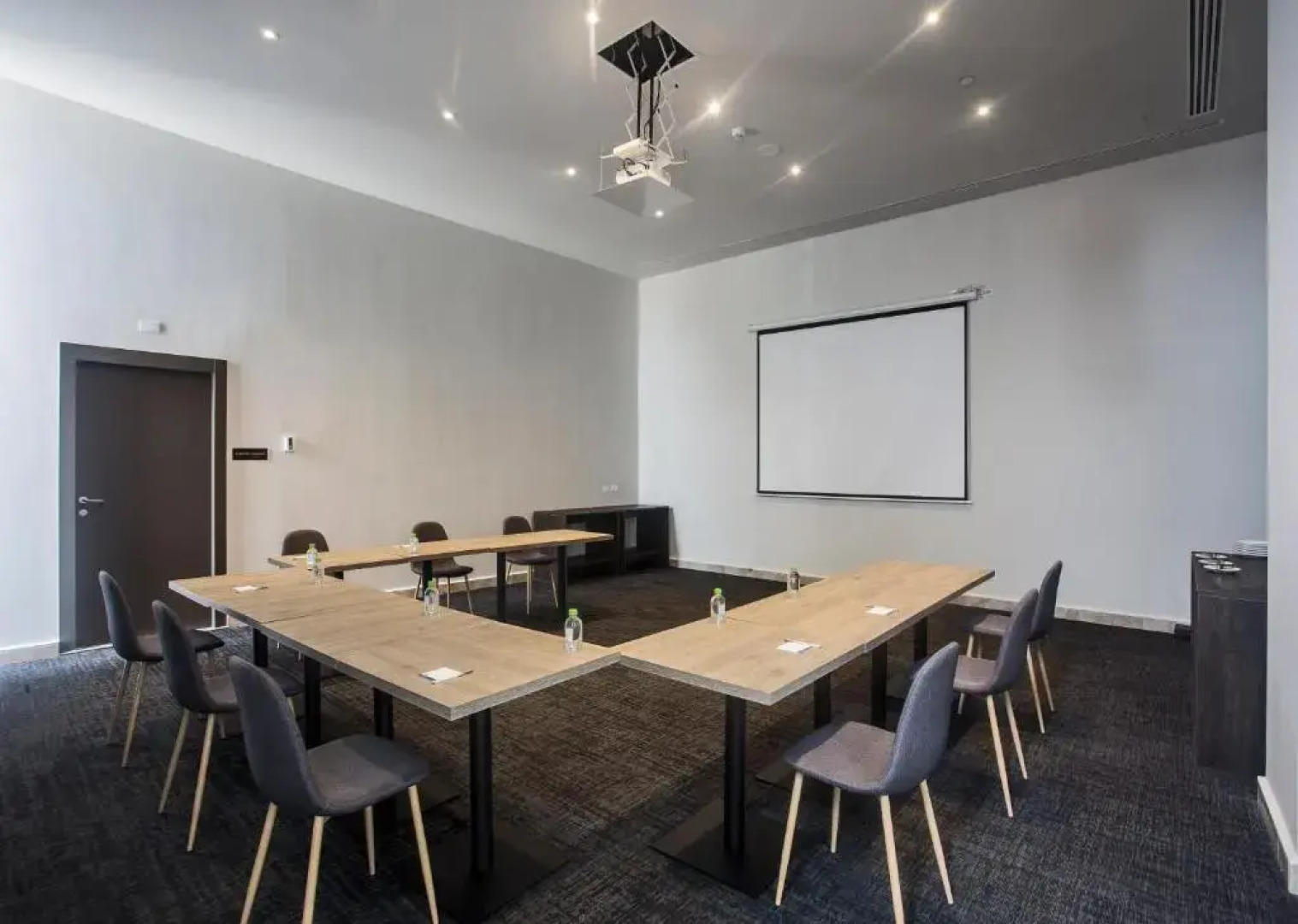 Hampton by Hilton David