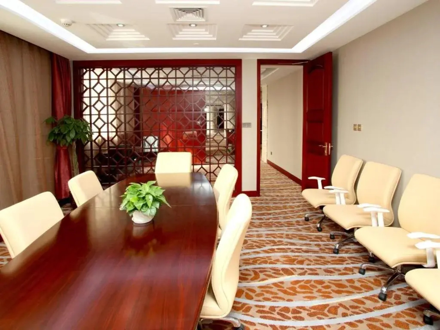 Wanfu International Hotel