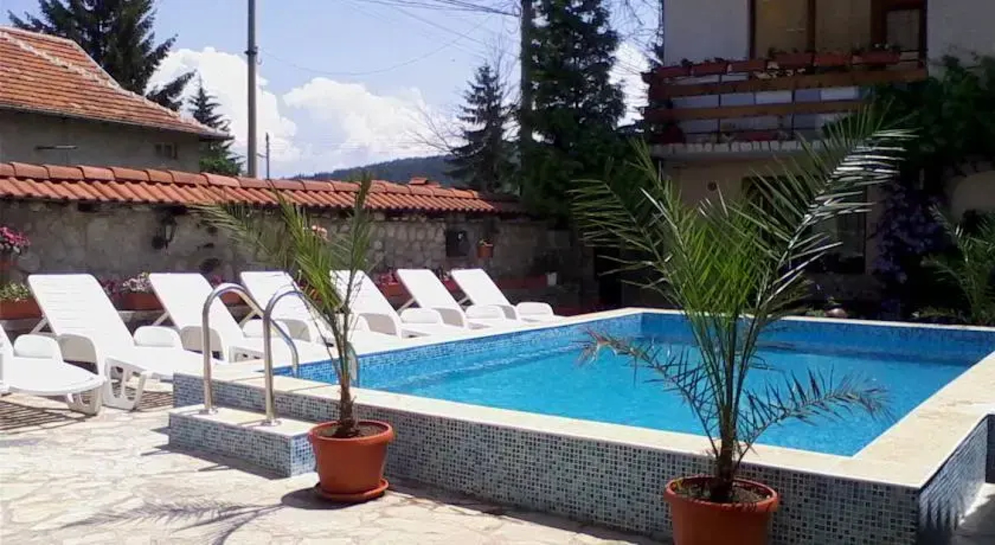 Saint Nikola Family Hotel