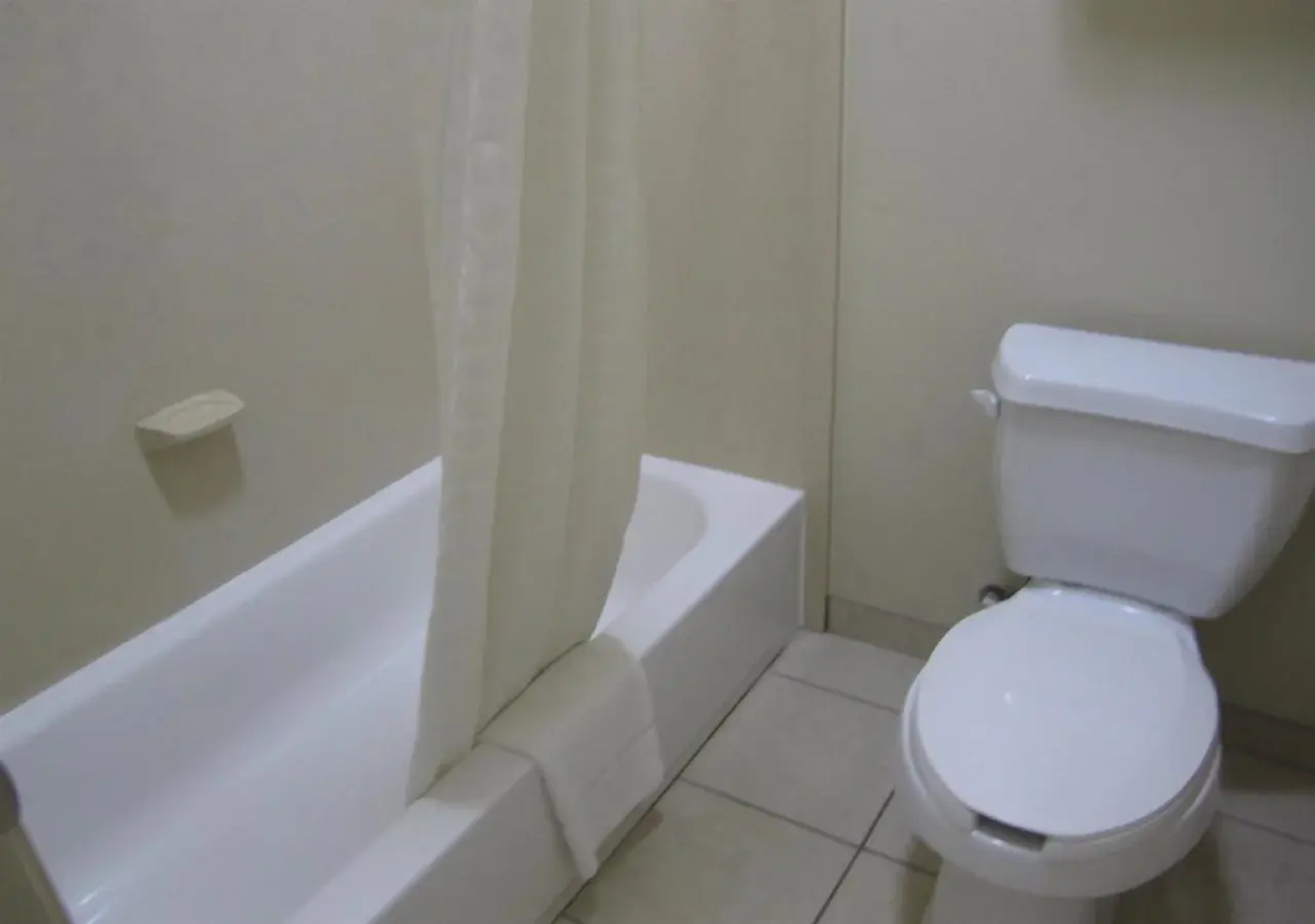 Executive Inn & Suites Joaquin