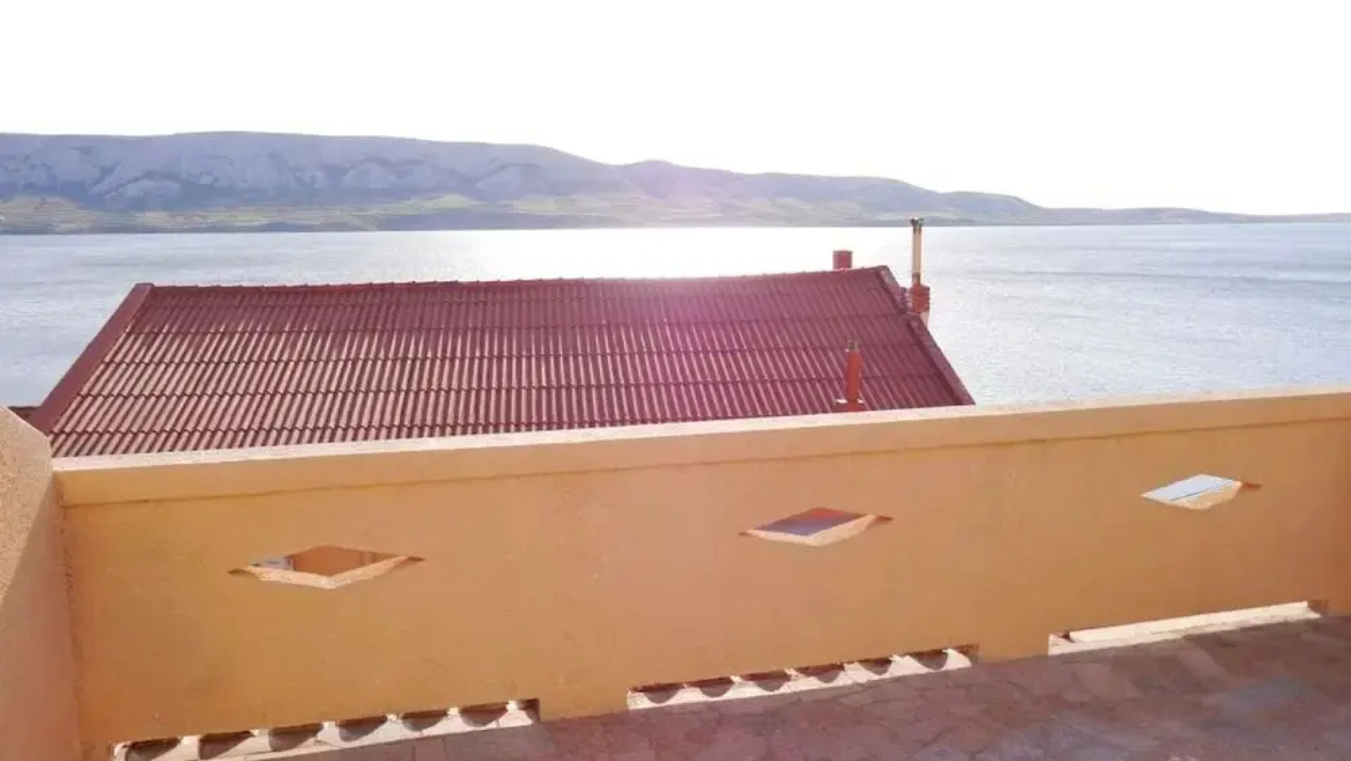 Cosy Apartment With sea View and one Bedroom