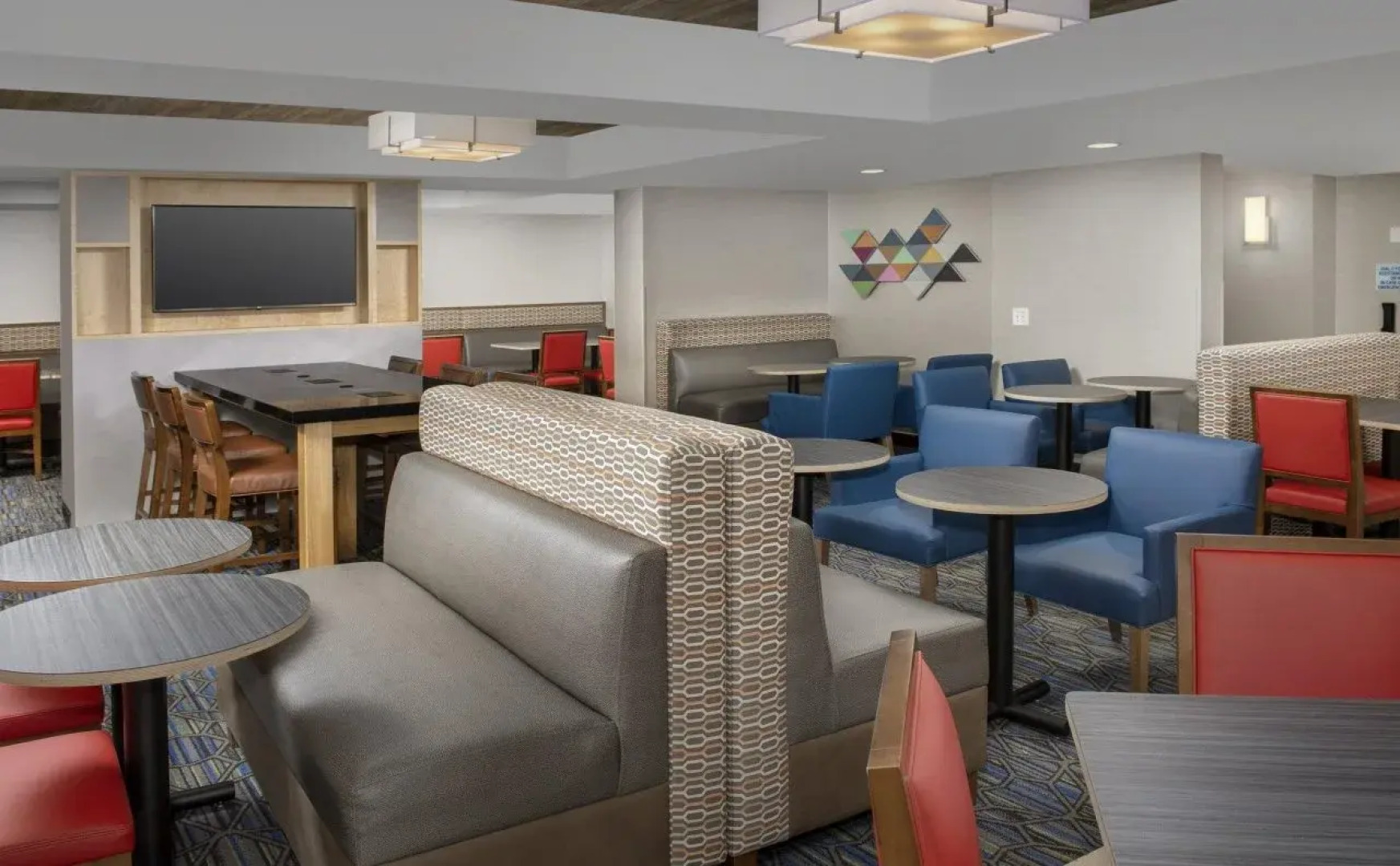 Holiday Inn Express Boston - Saugus by IHG