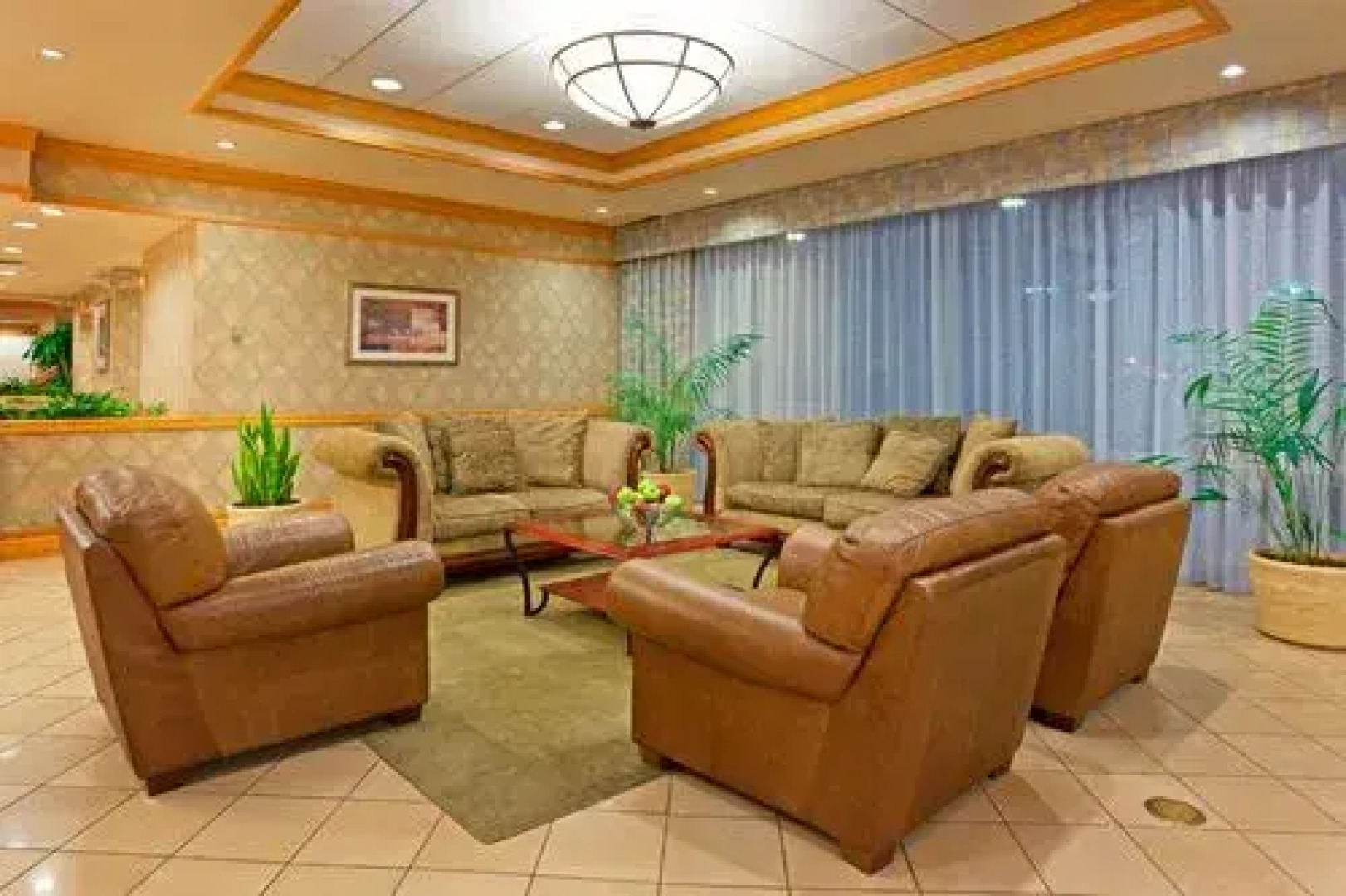 Crowne Plaza Hotel Clark Newark