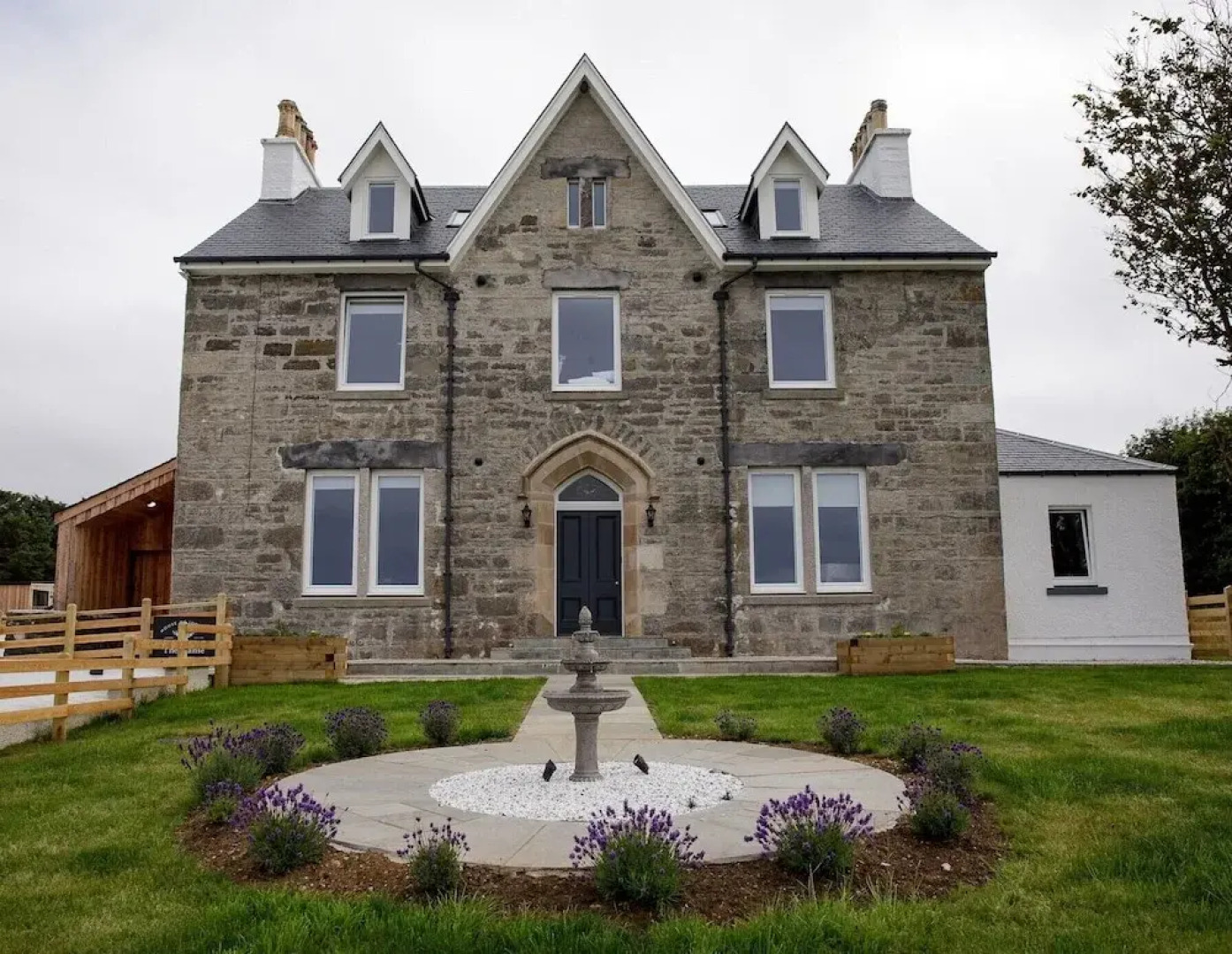 House Of Juniper - The Manse